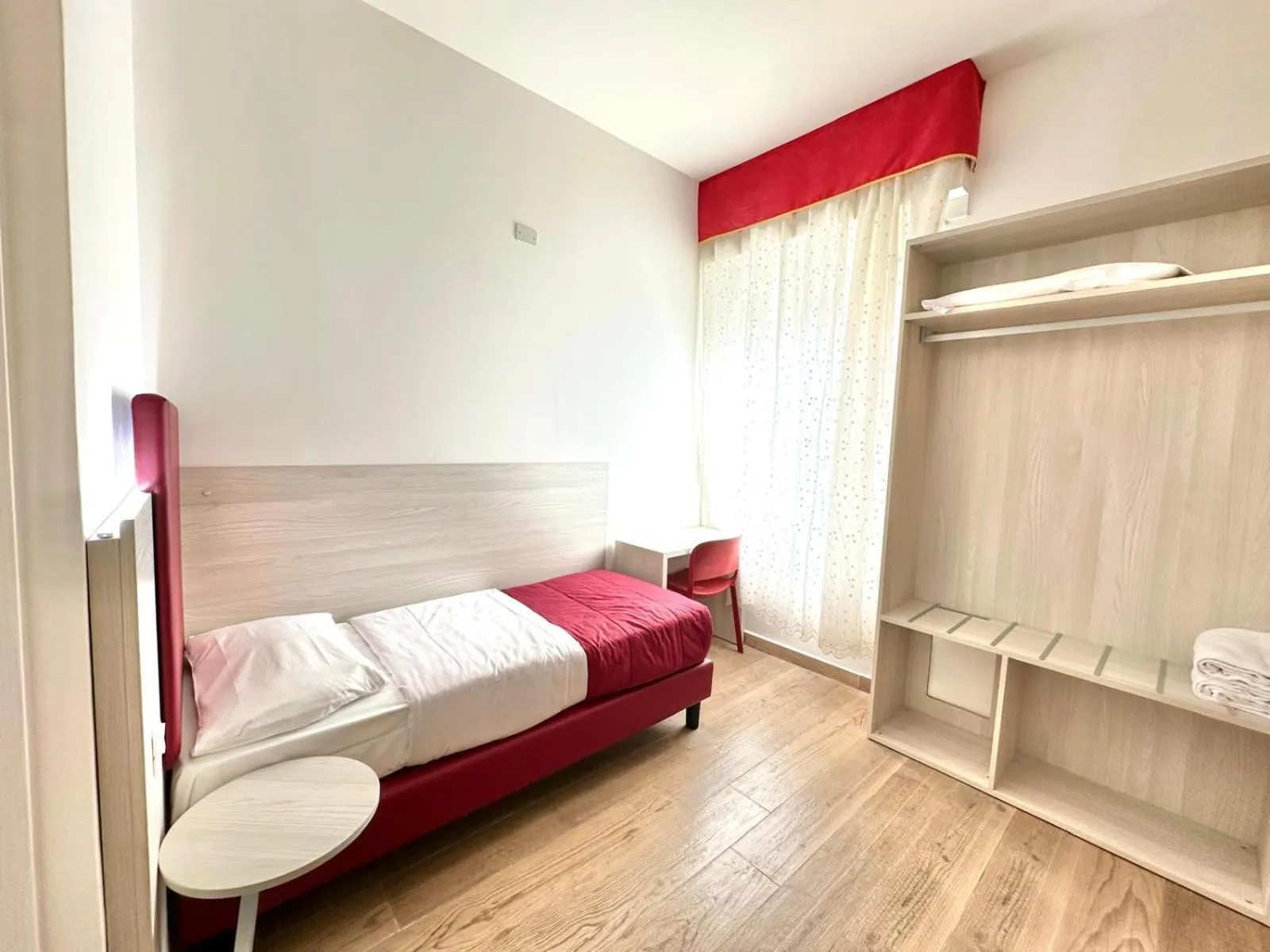 Bed in Vacation Venice Rooms