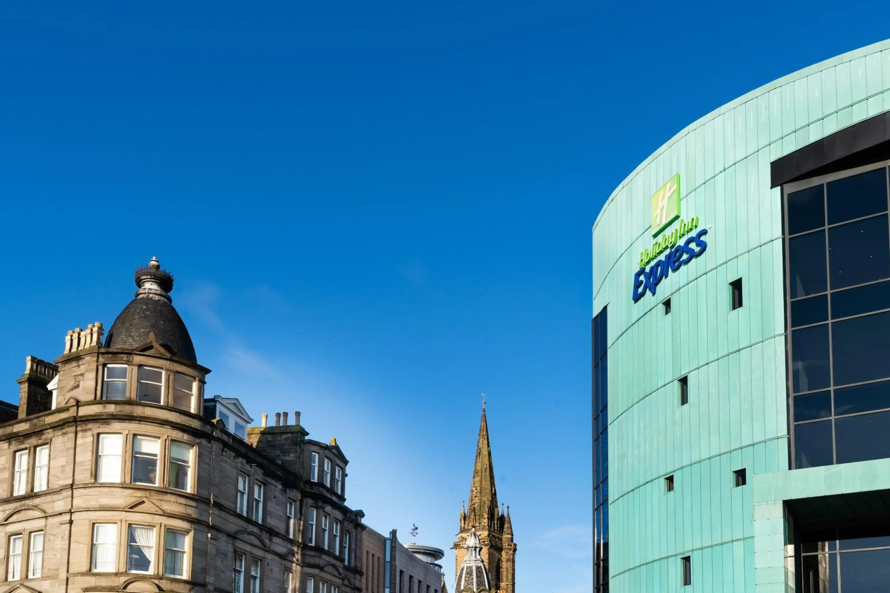Property building in Holiday Inn Express Dundee by IHG