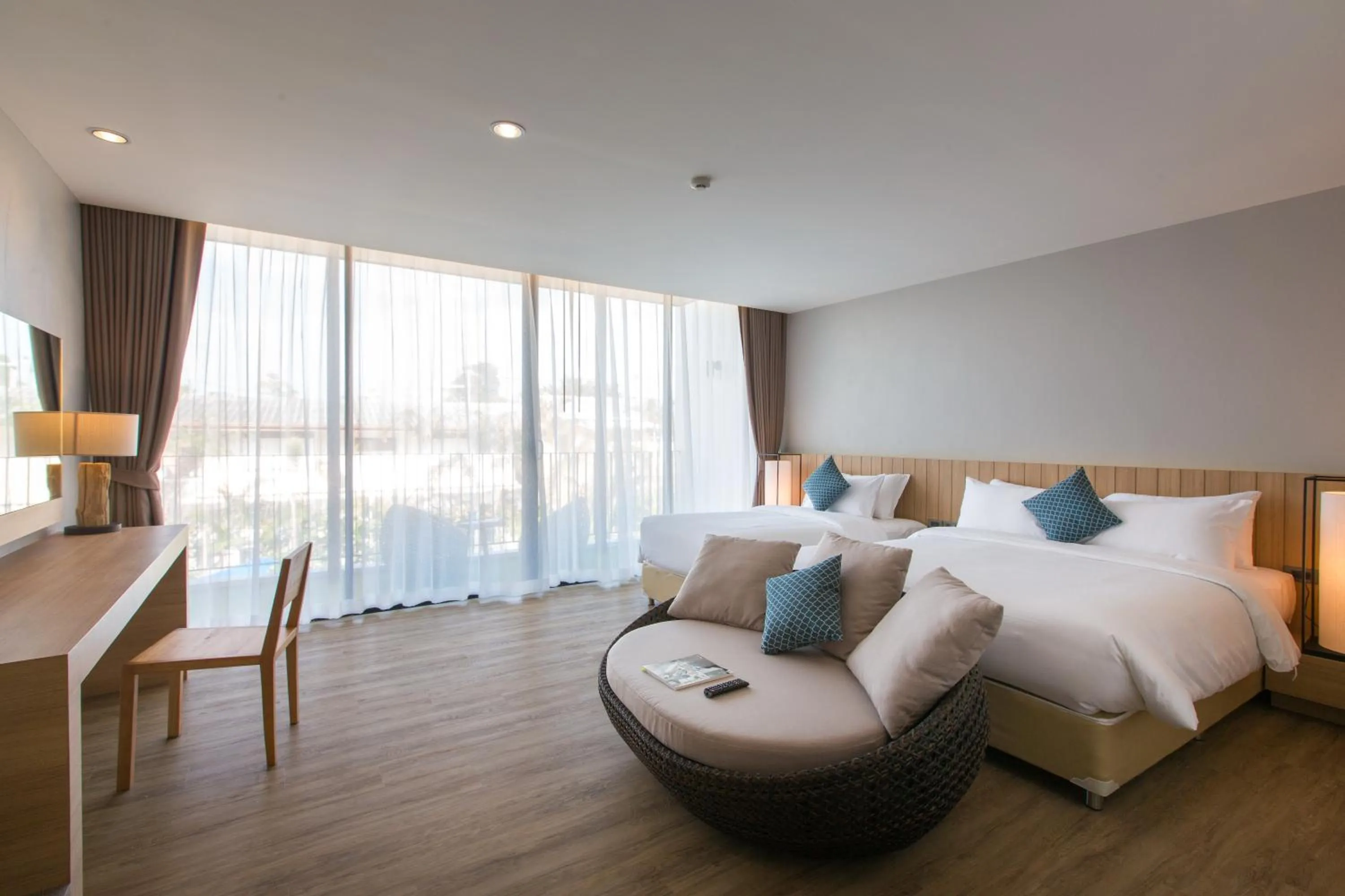 Photo of the whole room, Bed in Asira Boutique HuaHin