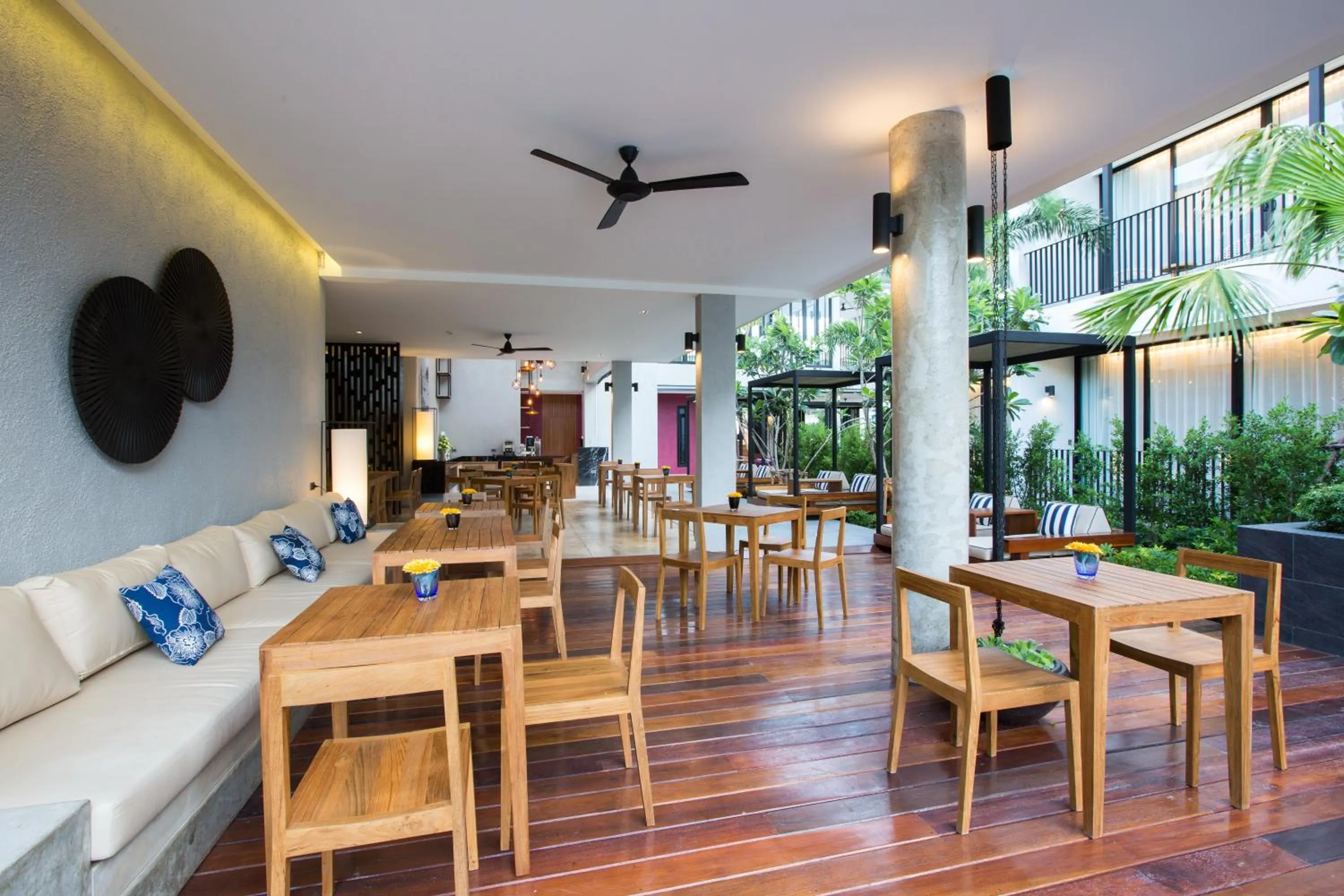 Restaurant/places to eat in Asira Boutique HuaHin