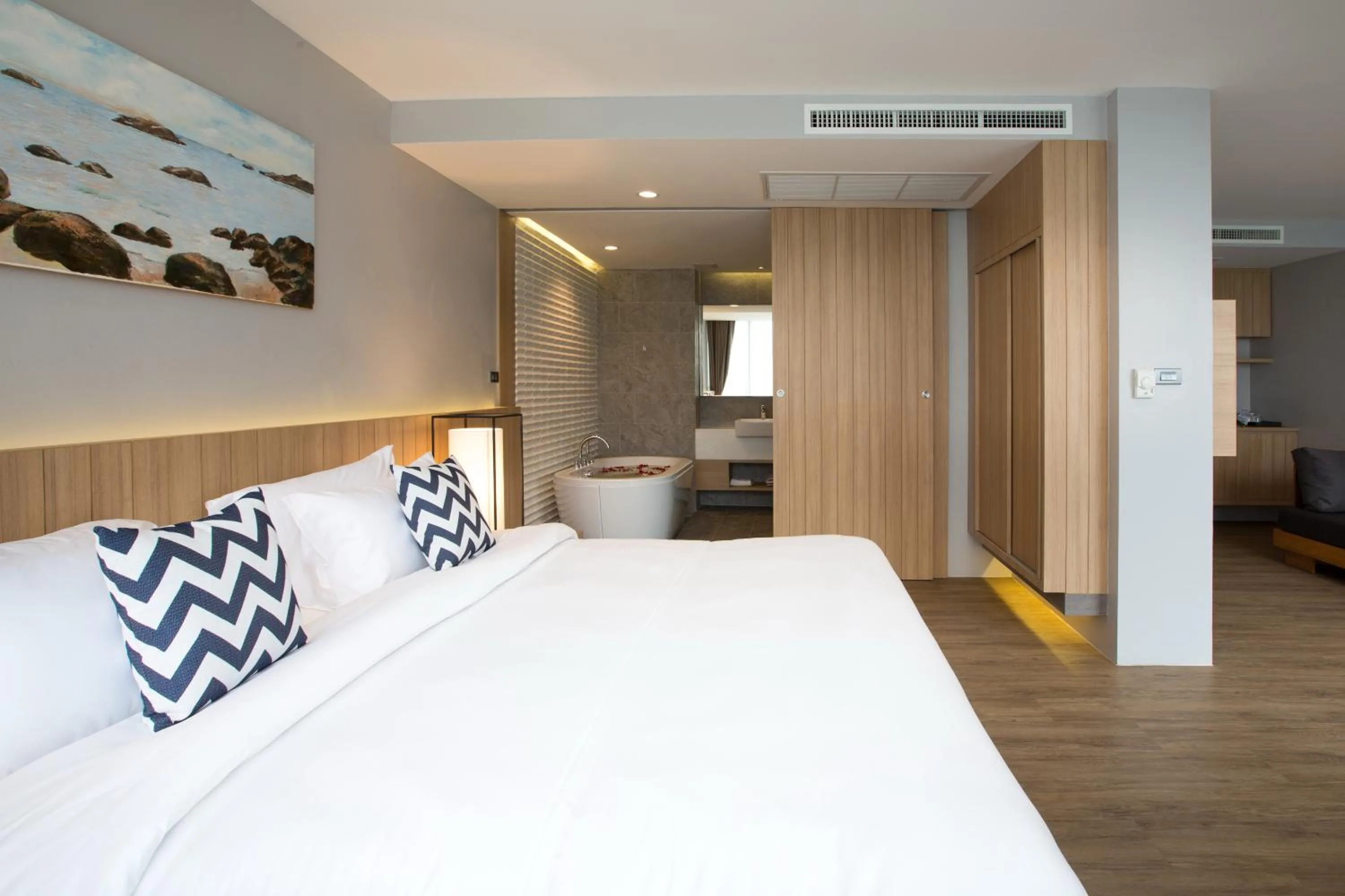 Photo of the whole room, Bed in Asira Boutique HuaHin