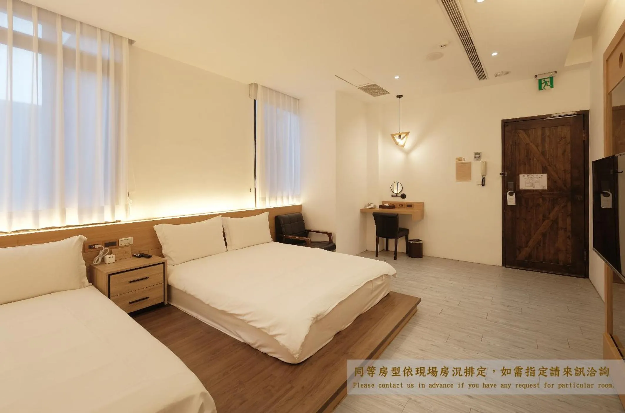 Photo of the whole room, Bed in Journey Hostel