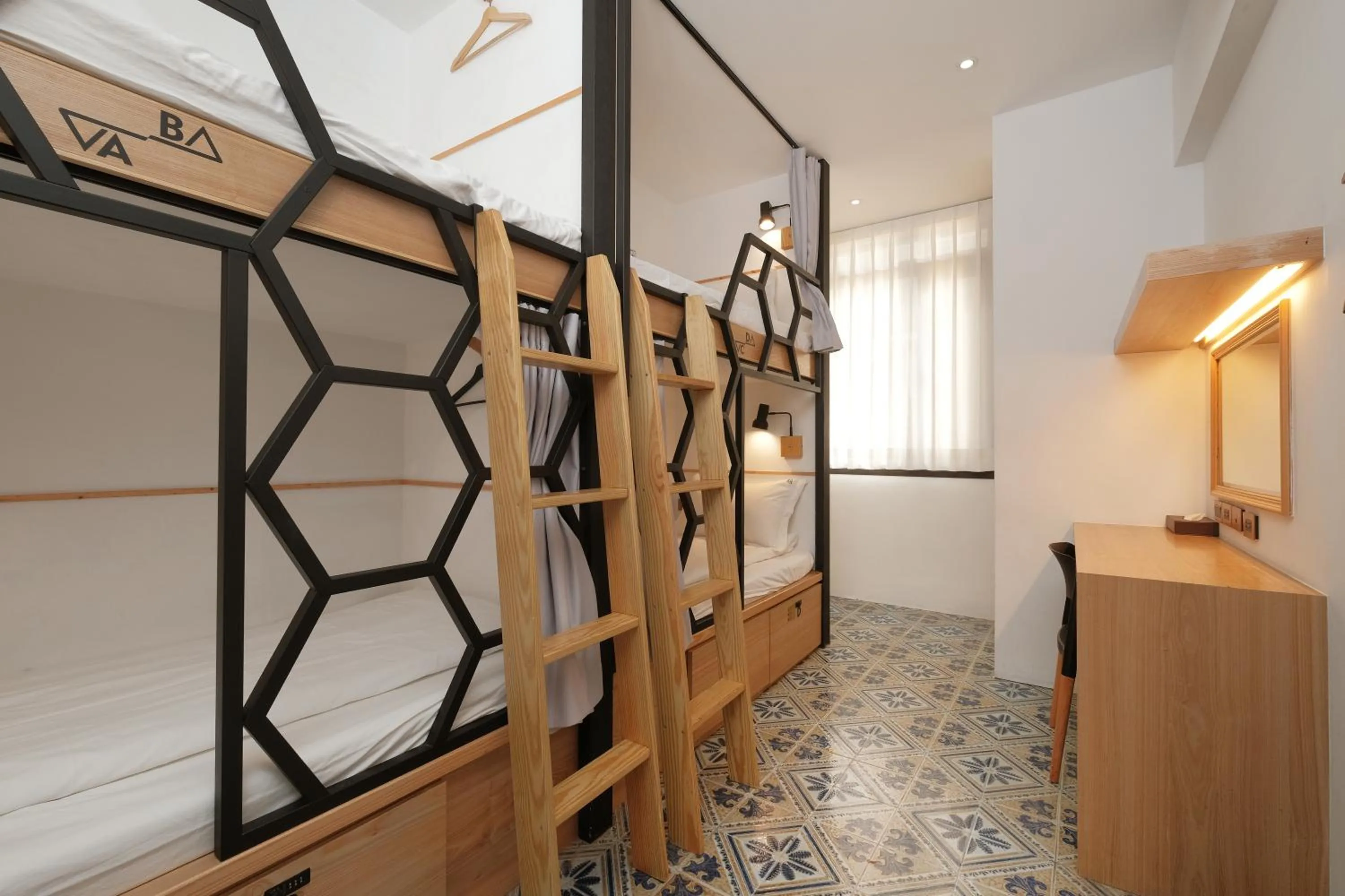 bunk bed, Bed in Journey Hostel