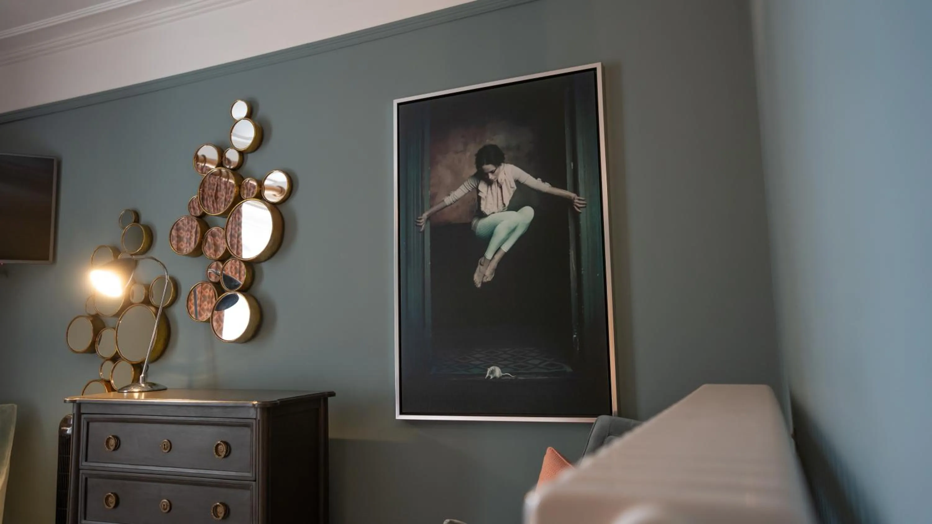 Decorative detail, Bed in Plato's