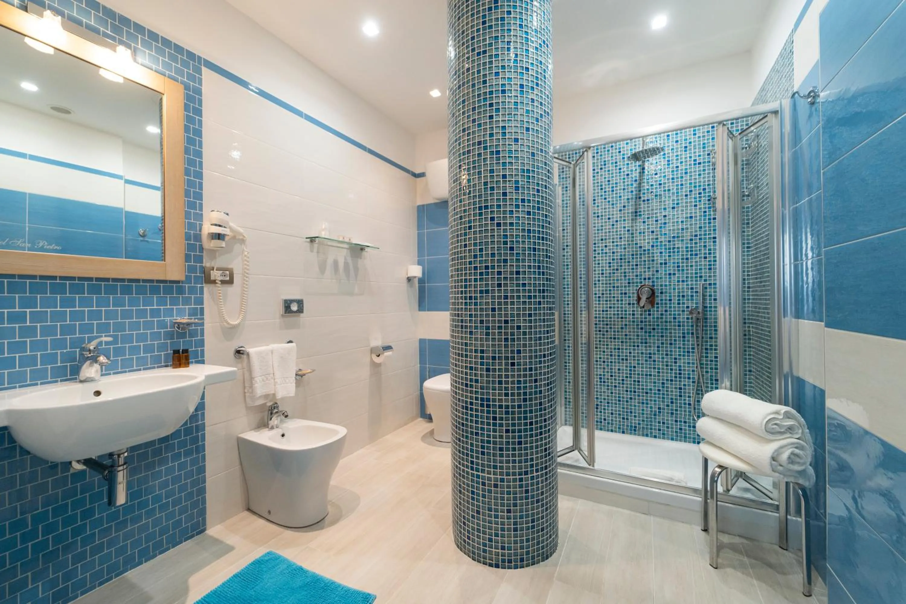 Shower in Casa Vacanza San Pietro