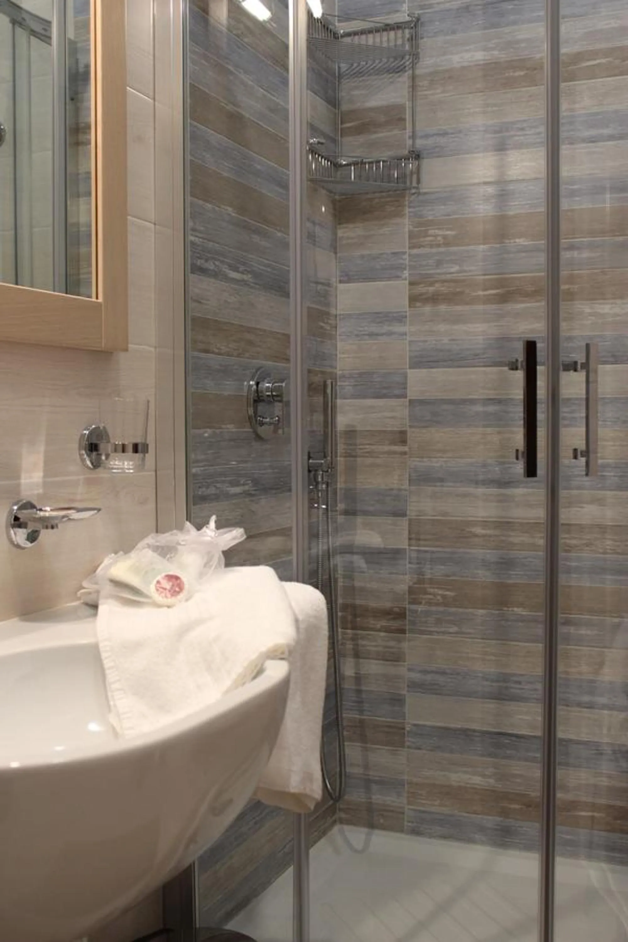 Shower in Casa Vacanza San Pietro