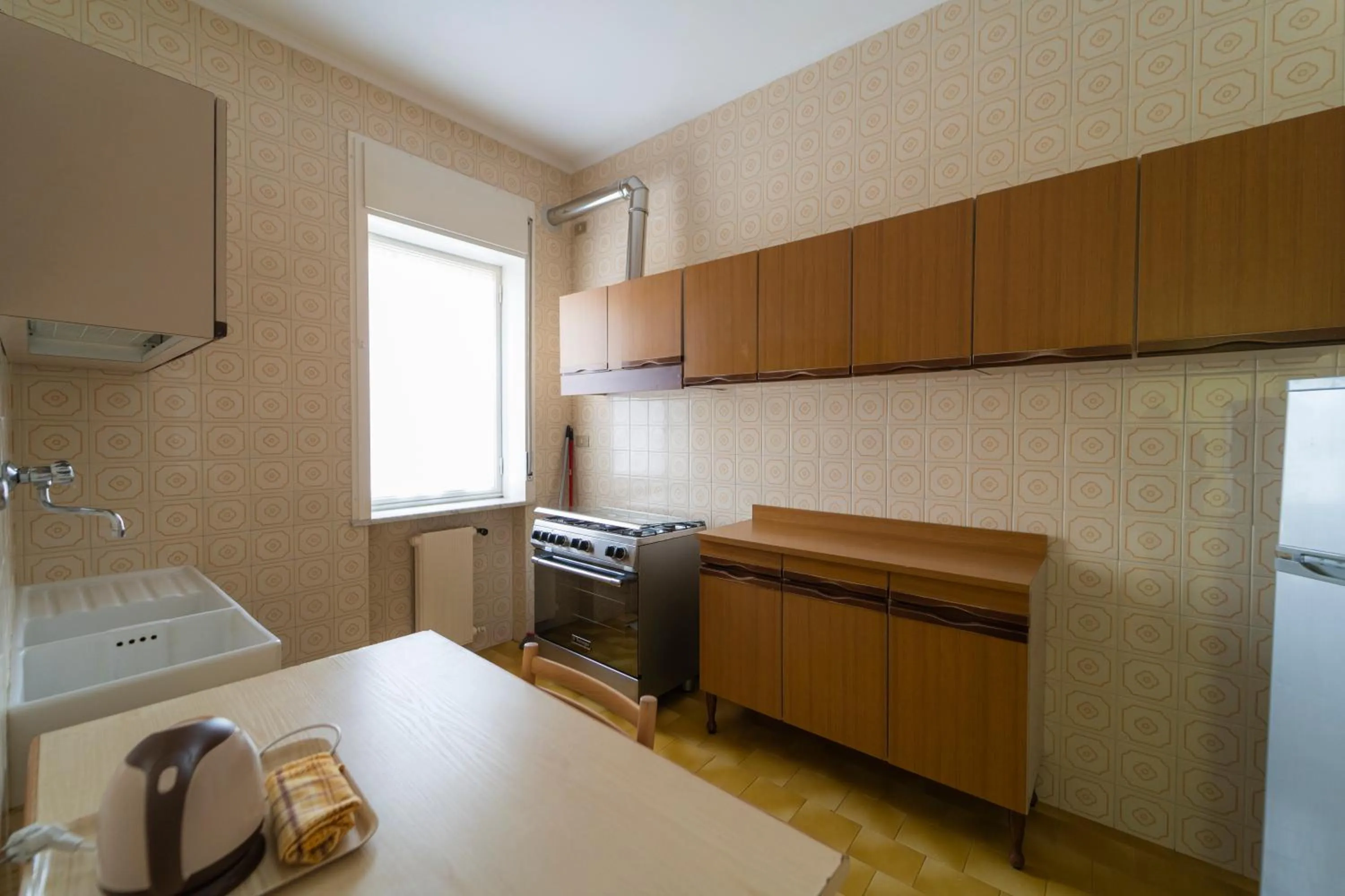 Kitchen or kitchenette in Casa Vacanza San Pietro
