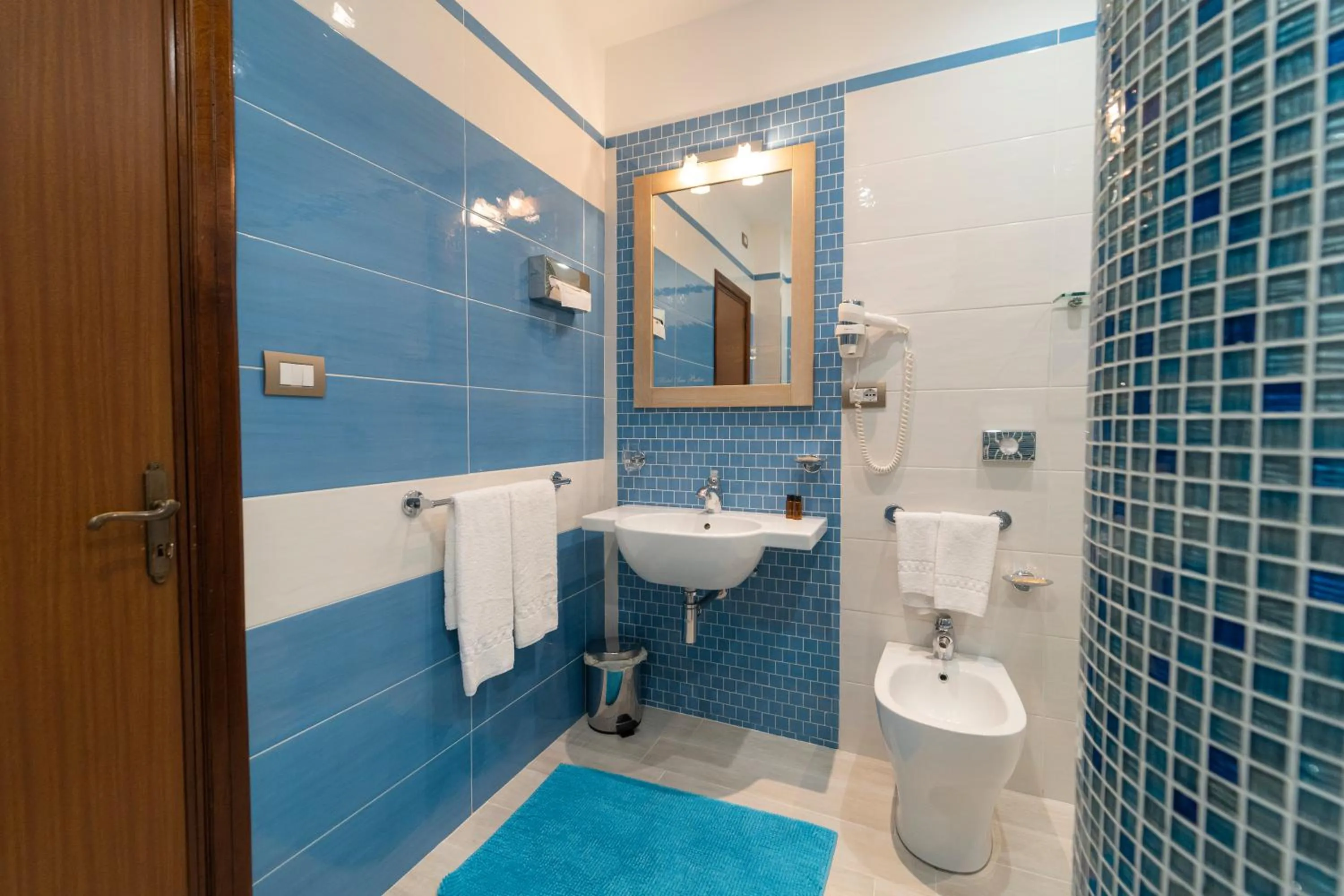 Shower in Casa Vacanza San Pietro