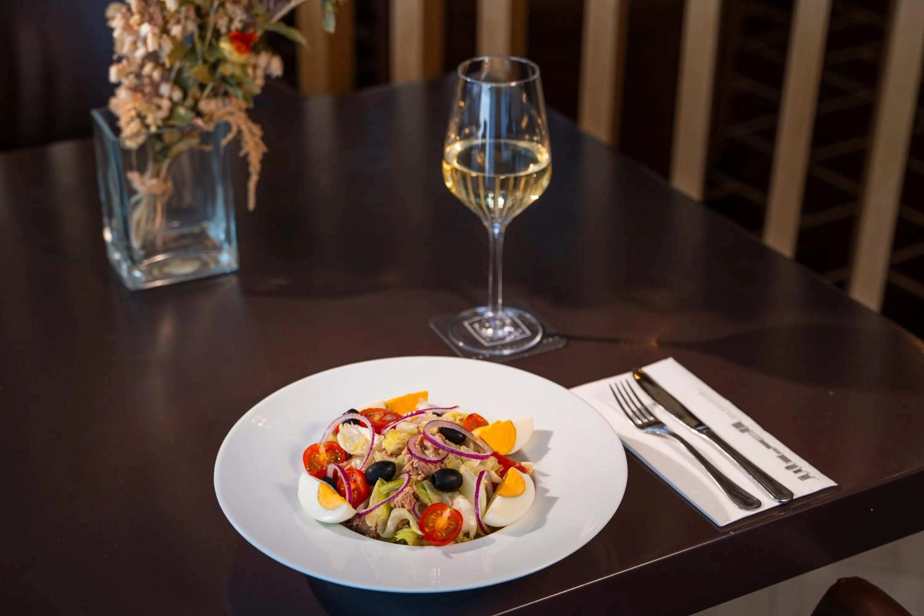 Lounge or bar in HF Fénix Urban