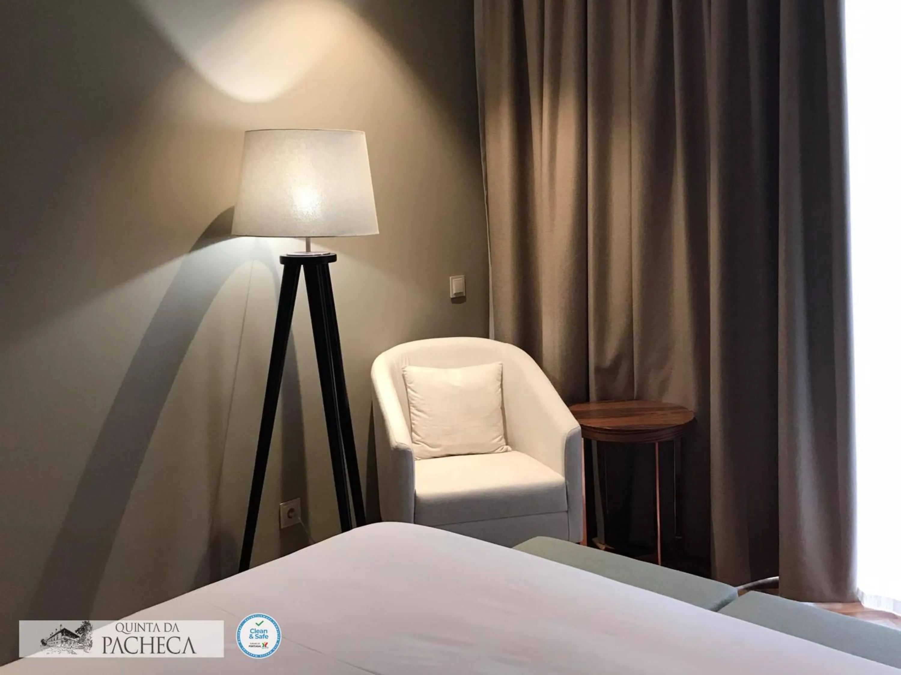 Bedroom, Bed in Pacheca The Wine House Hotel e Spa - Quinta da Pacheca