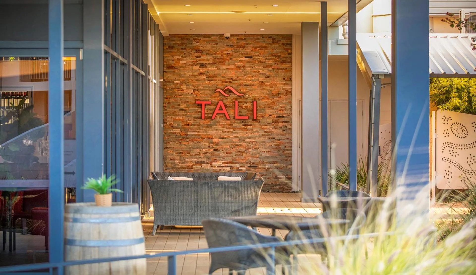 Restaurant/places to eat in Crowne Plaza Alice Springs Lasseters by IHG