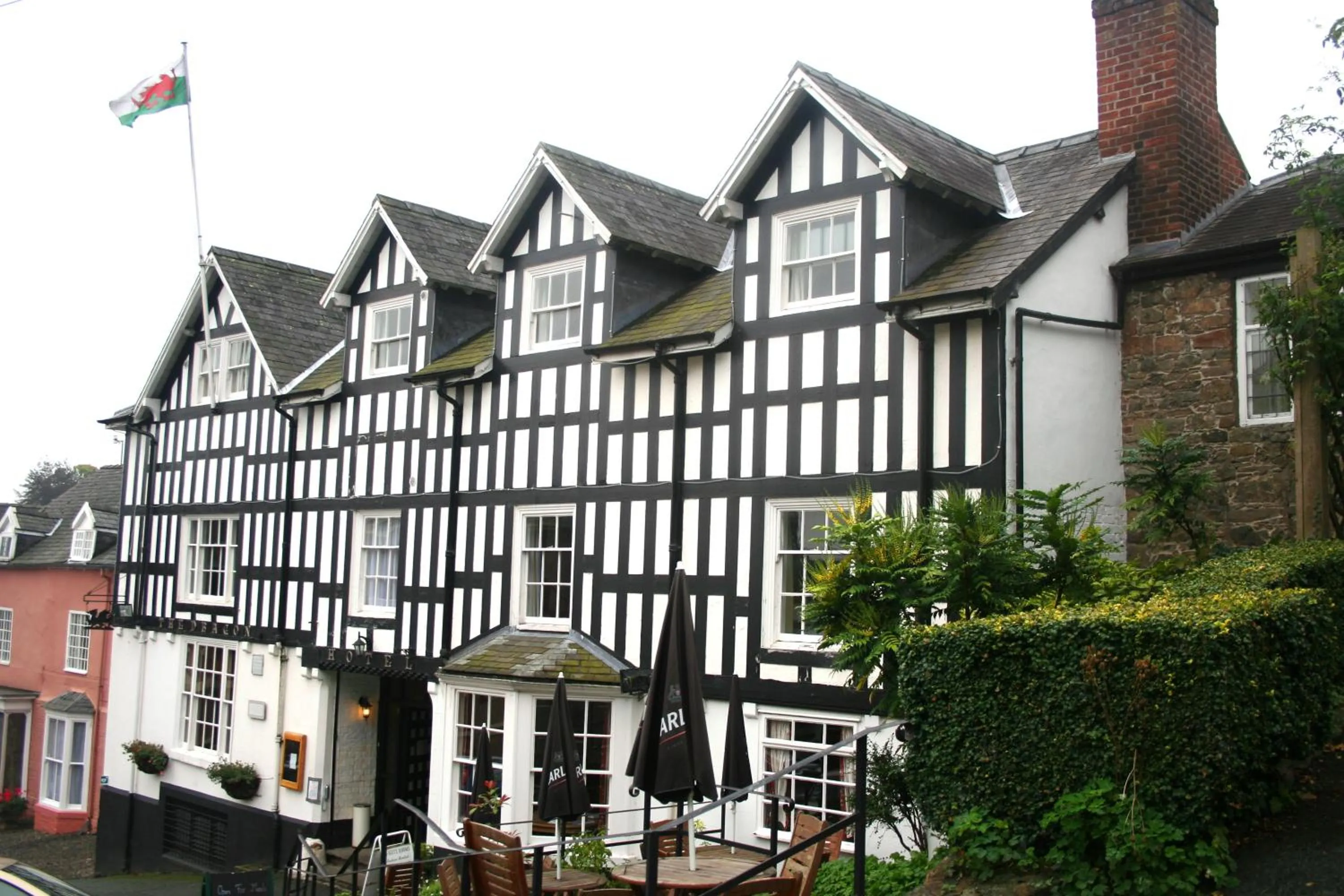 Facade/entrance in The Dragon Hotel