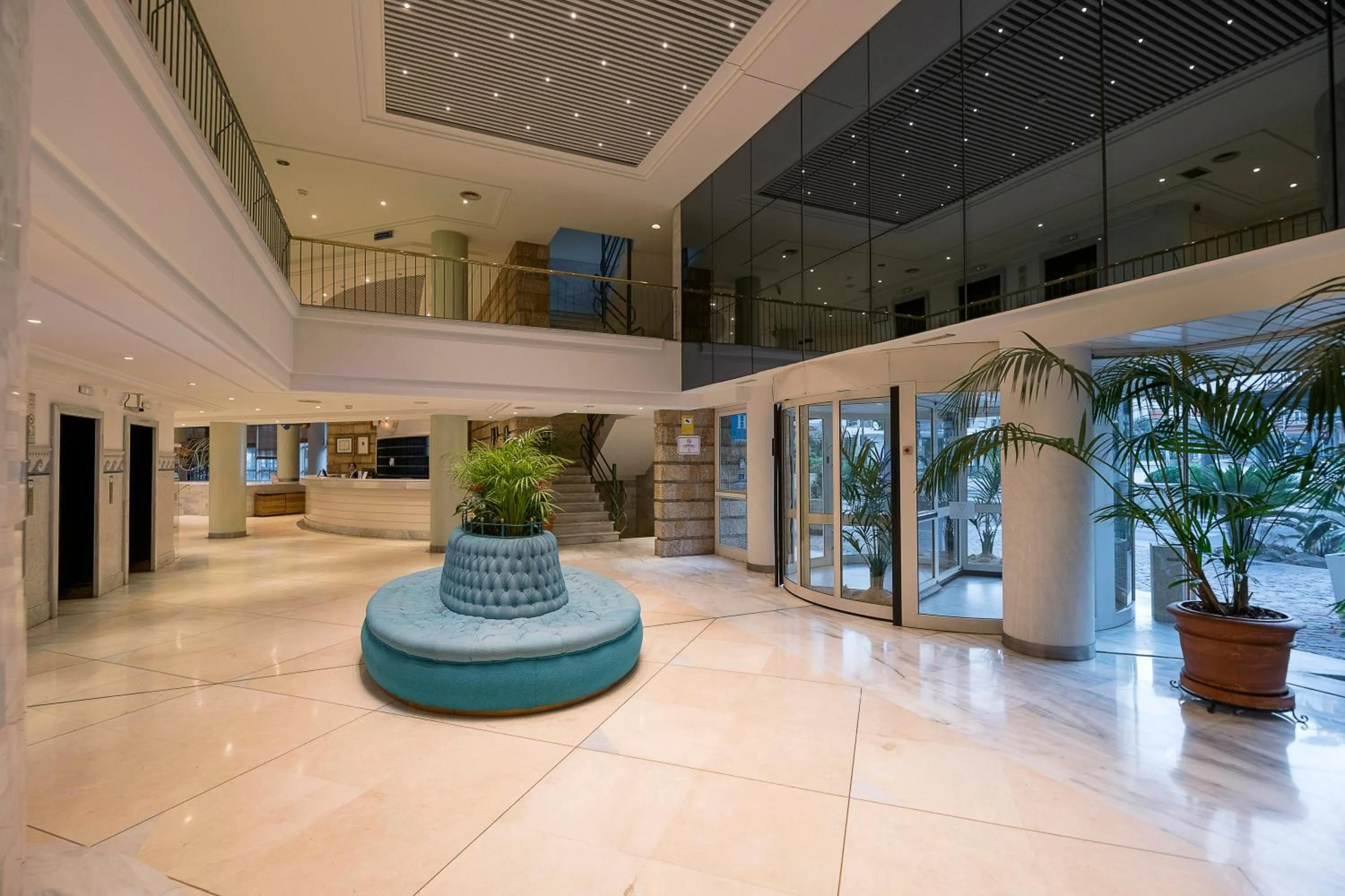 Lobby or reception in Hotel Playa Victoria