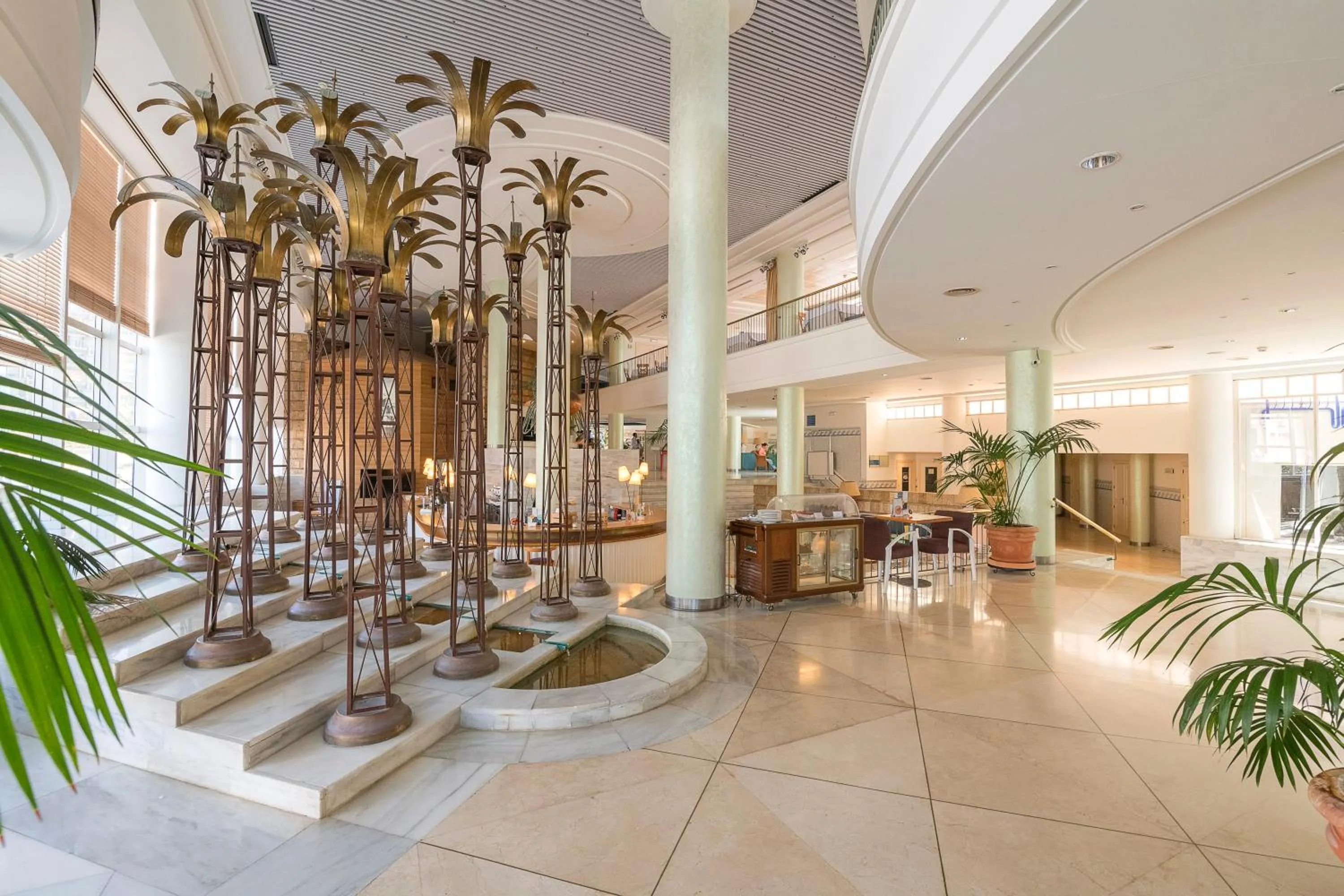 Restaurant/places to eat in Hotel Playa Victoria