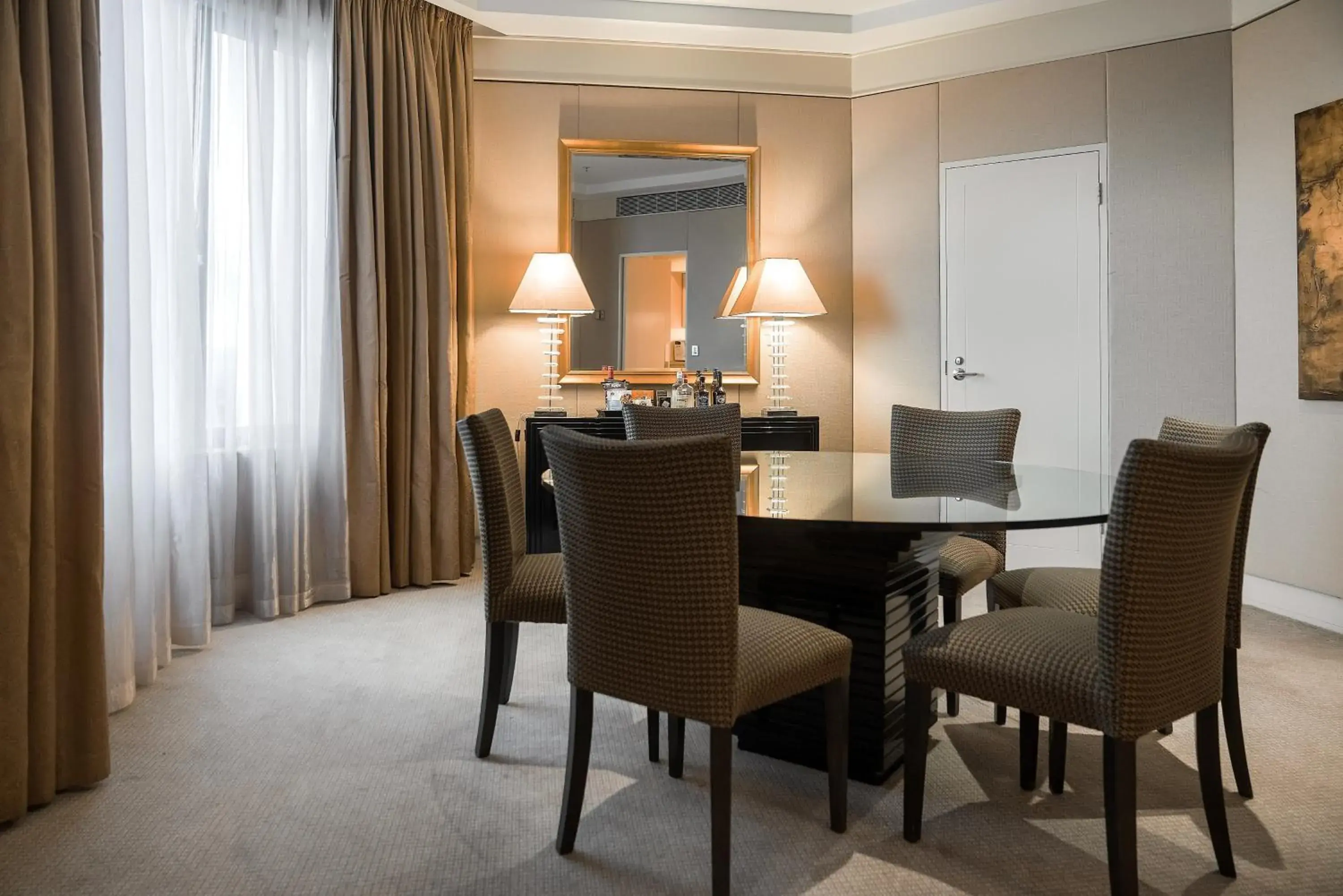 Presidential Suite in InterContinental Adelaide by IHG Presidential Suite in InterContinental Adelaide by IHG