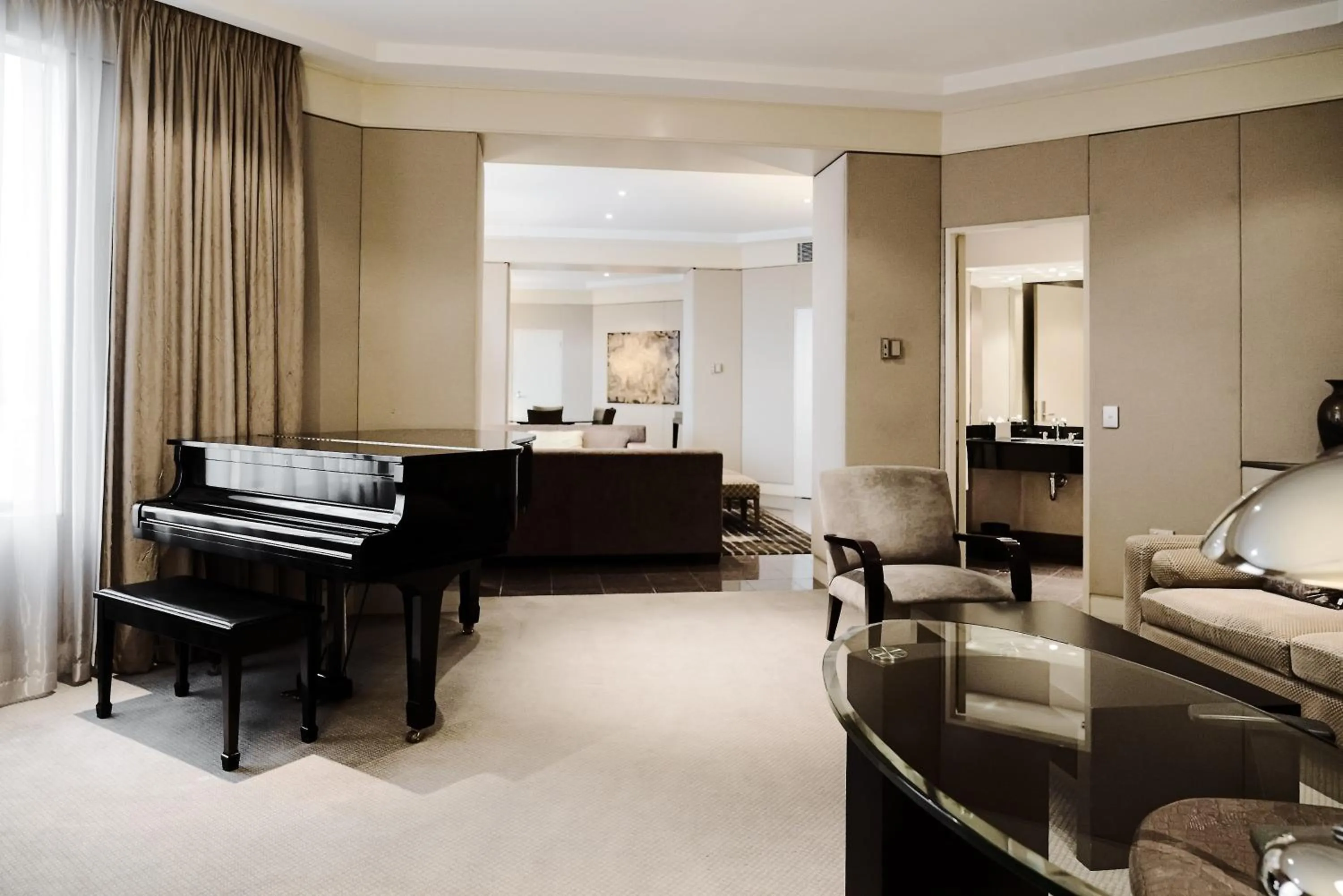 Photo of the whole room in InterContinental Adelaide by IHG