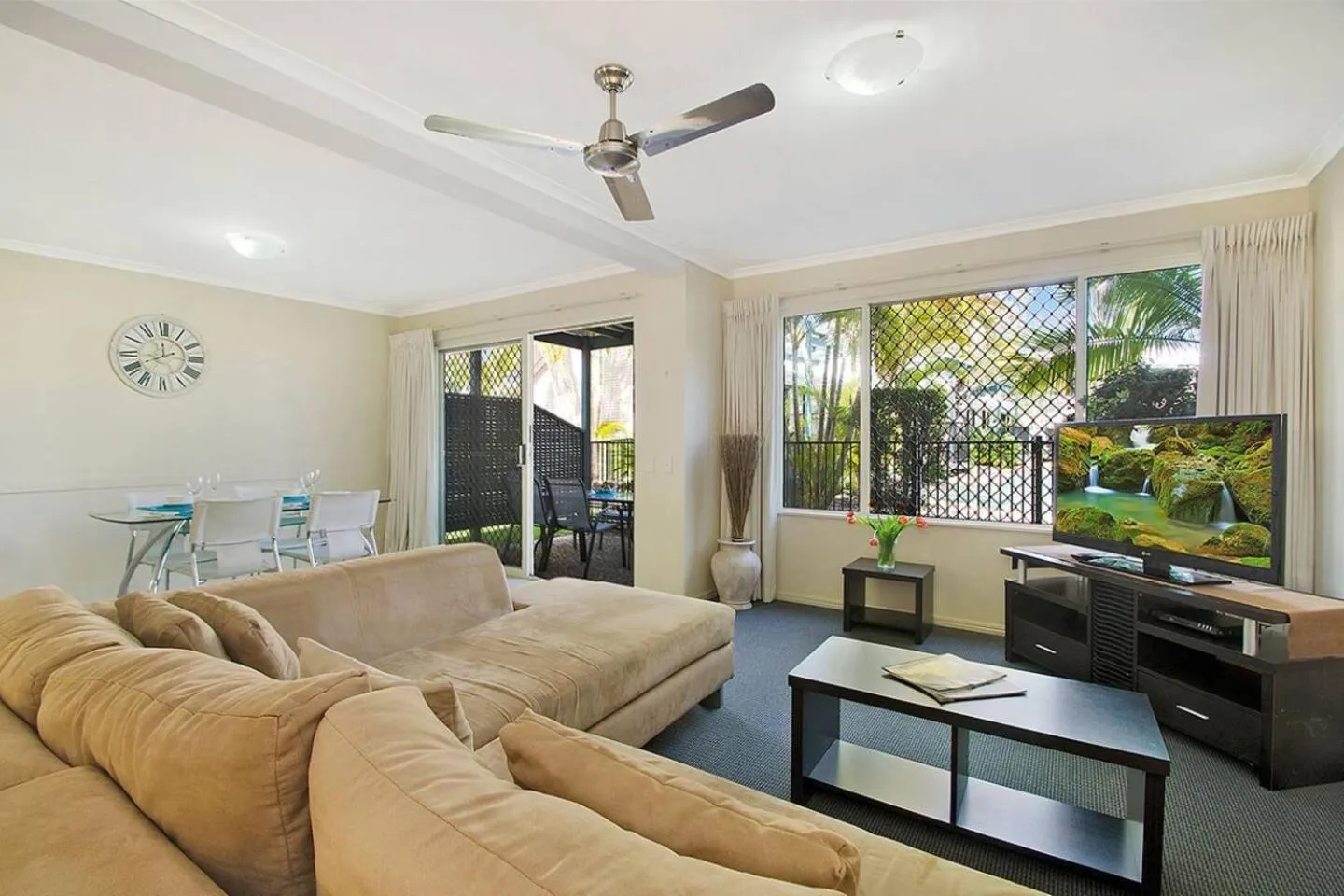 Living room in Ivory Palms Resort Noosa