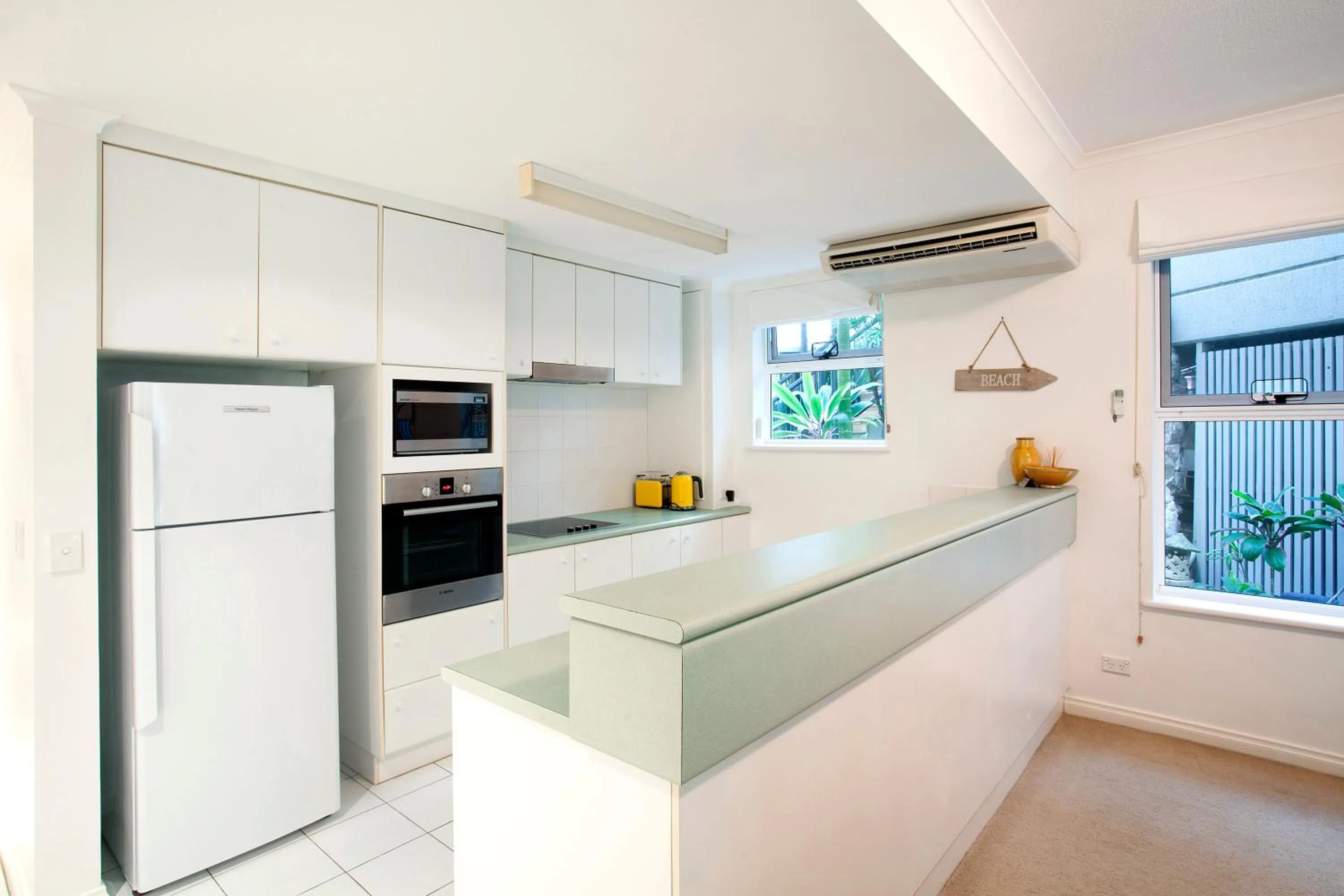 Kitchen or kitchenette in Emerald Noosa