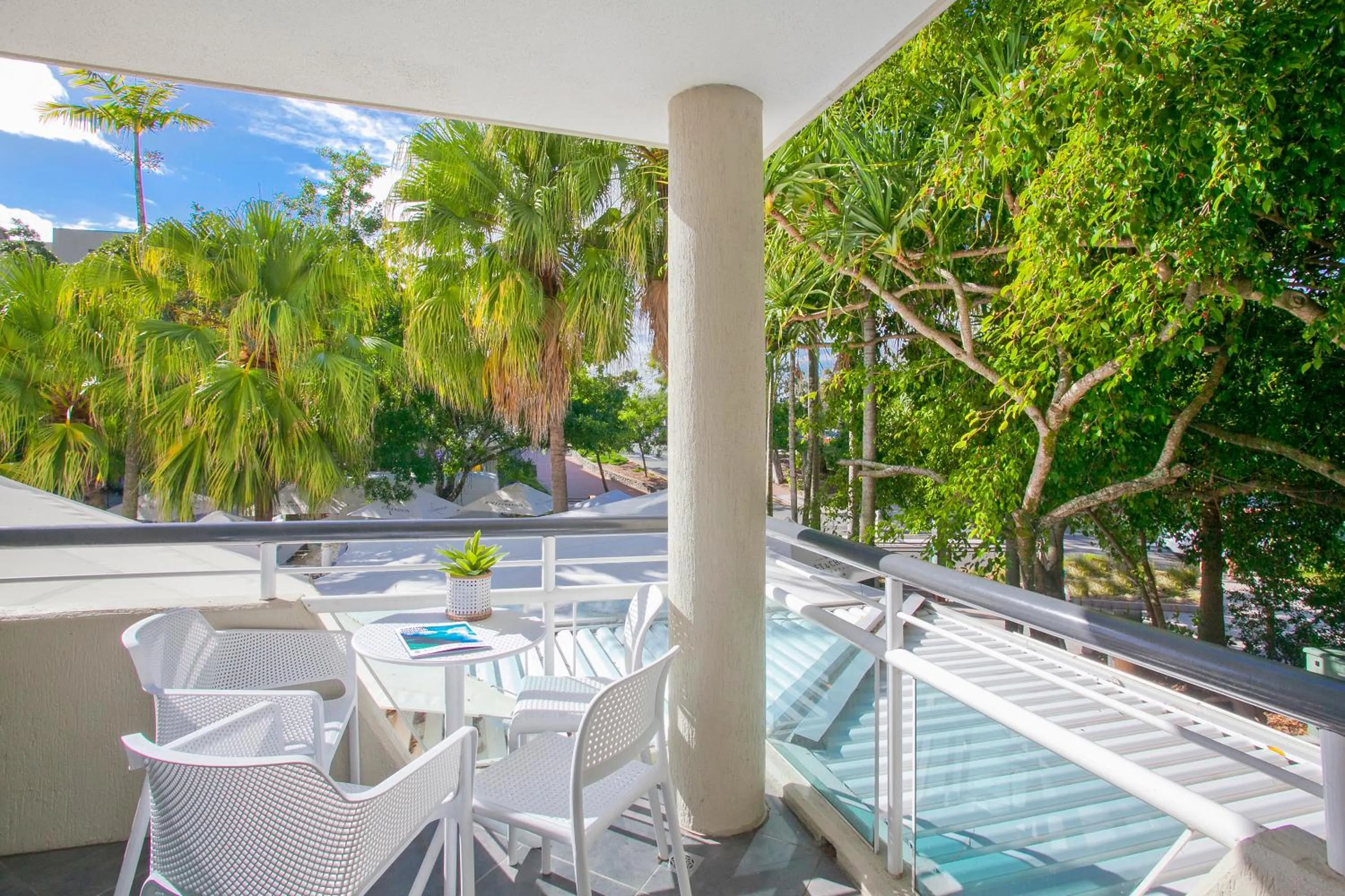 Seating area in Emerald Noosa