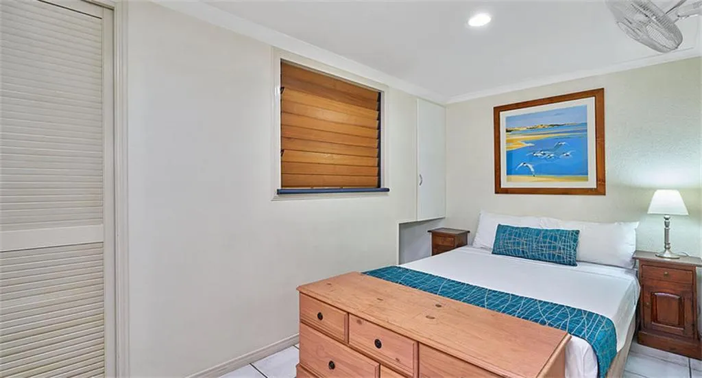 Bed in Trinity Beach Club Holiday Apartments