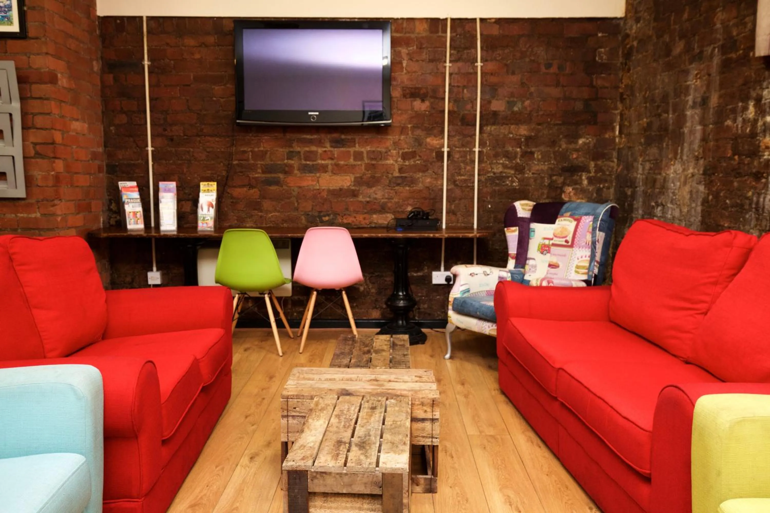 TV and multimedia in International Inn