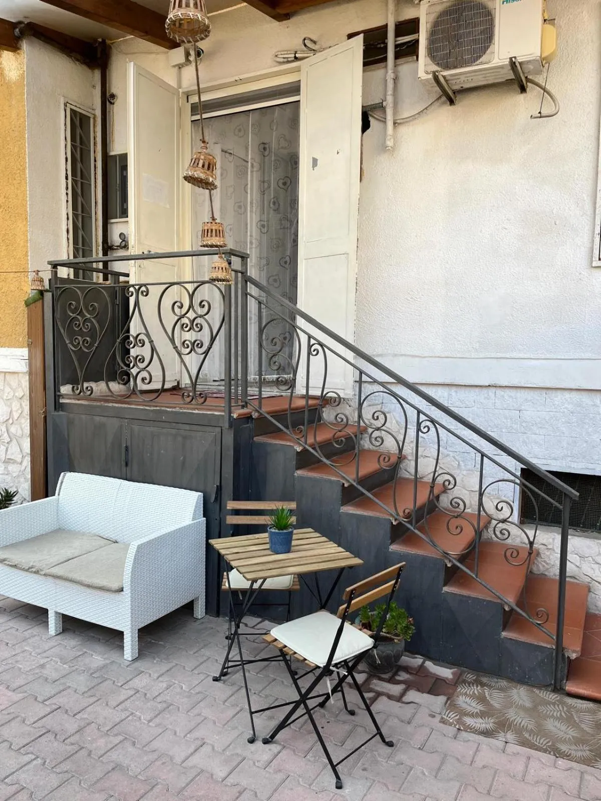 Balcony/Terrace in Family Room