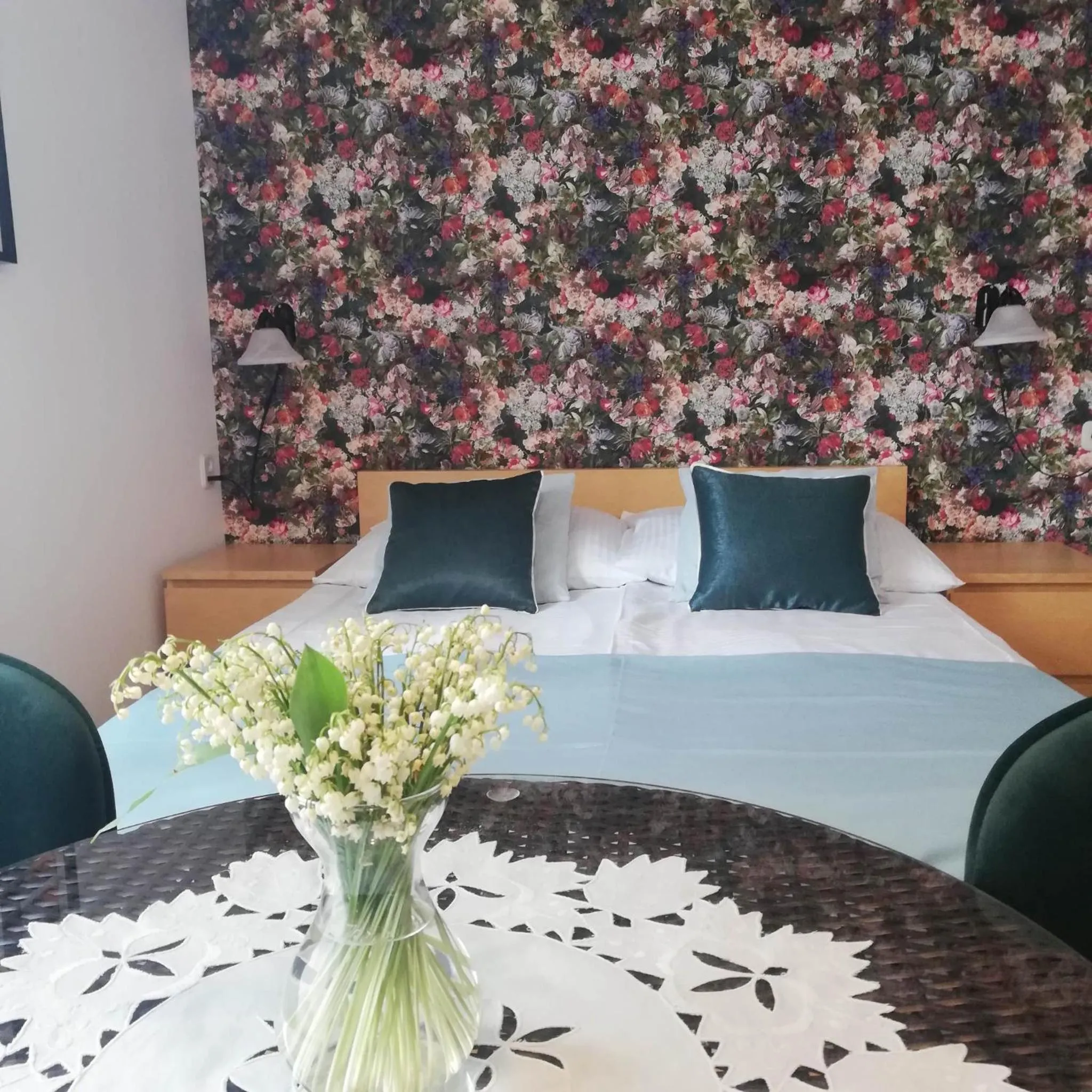 Property building in Villa Karo