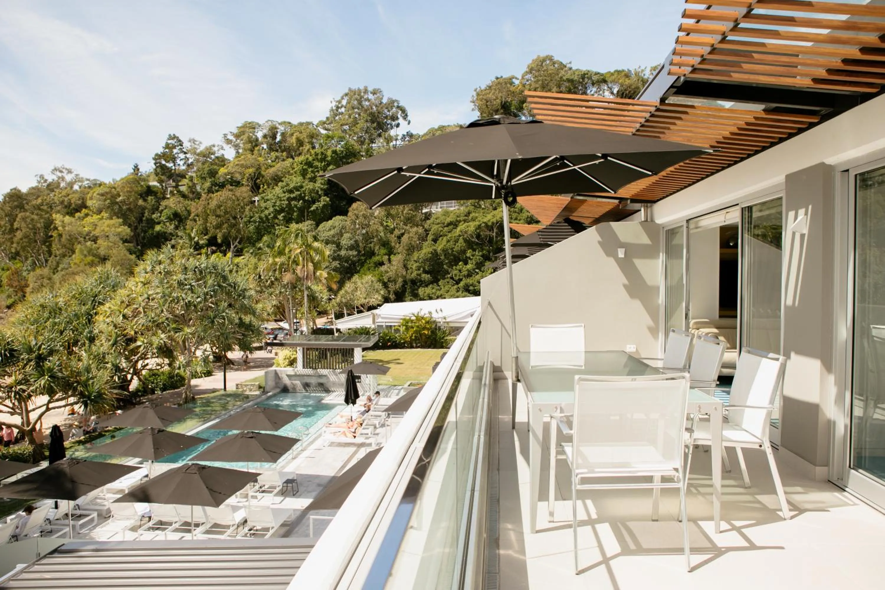 Property building in Netanya Noosa Beachfront Resort