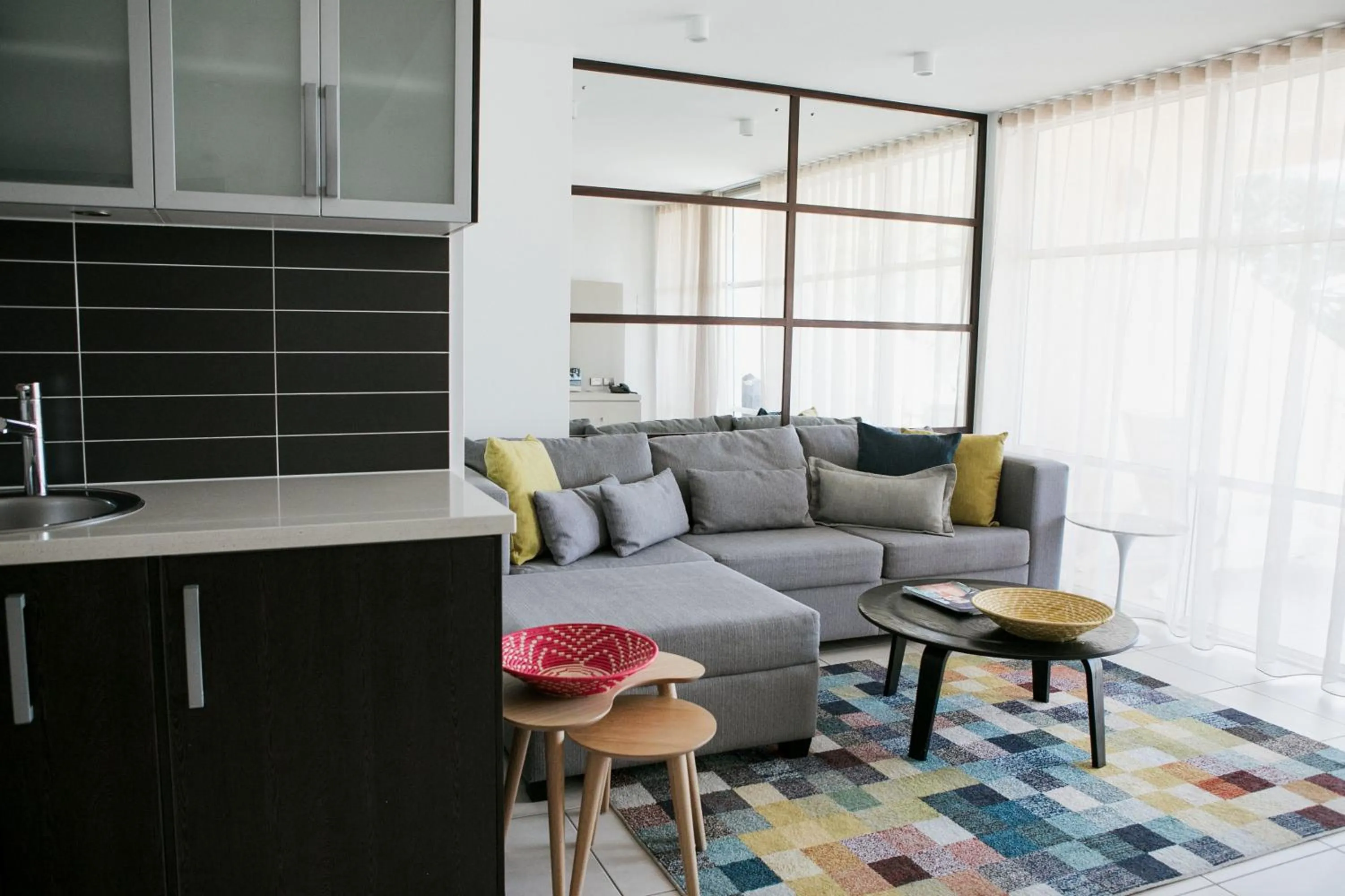 Kitchen or kitchenette in Netanya Noosa Beachfront Resort