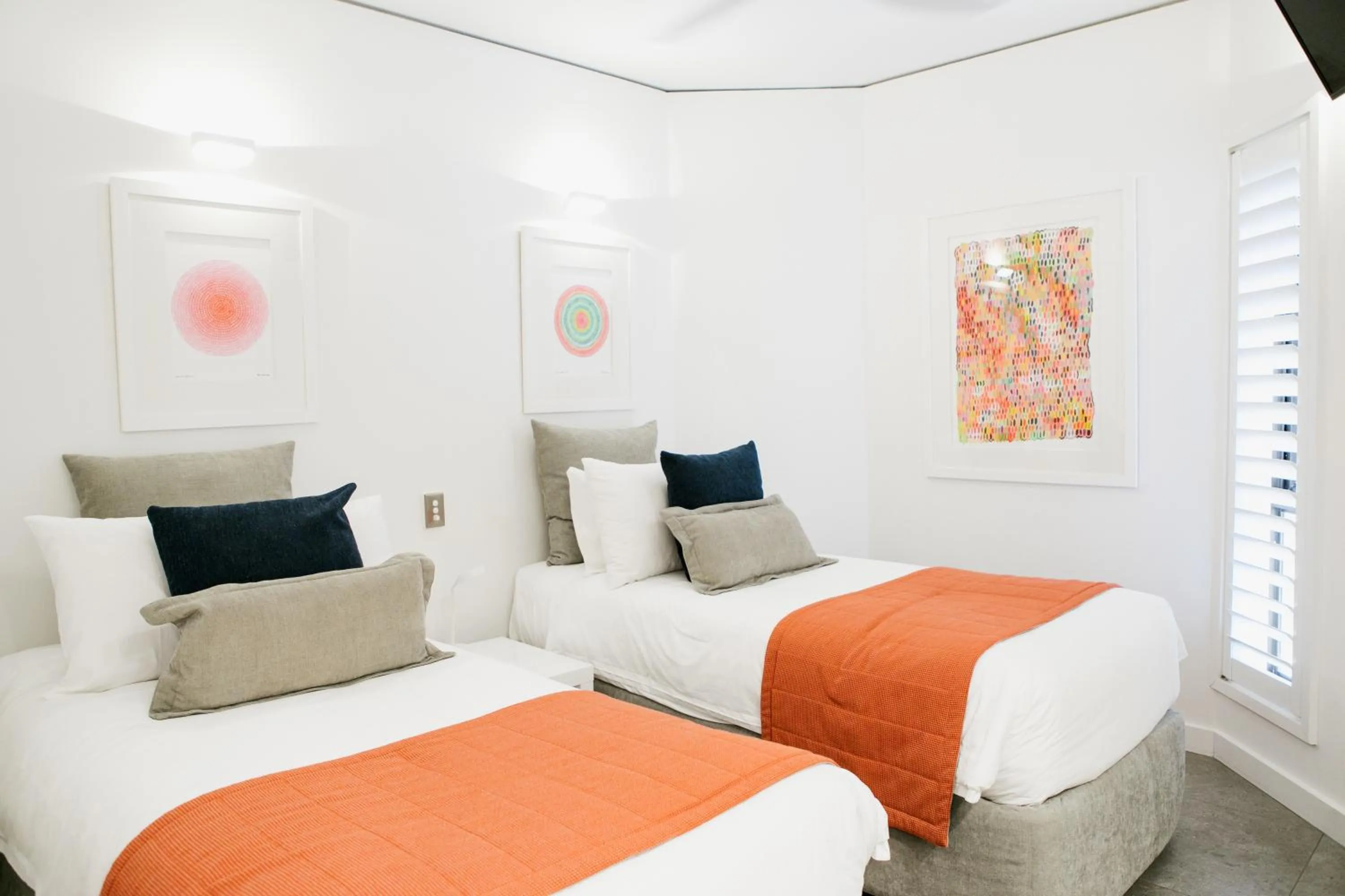 Bedroom, Bed in Netanya Noosa Beachfront Resort