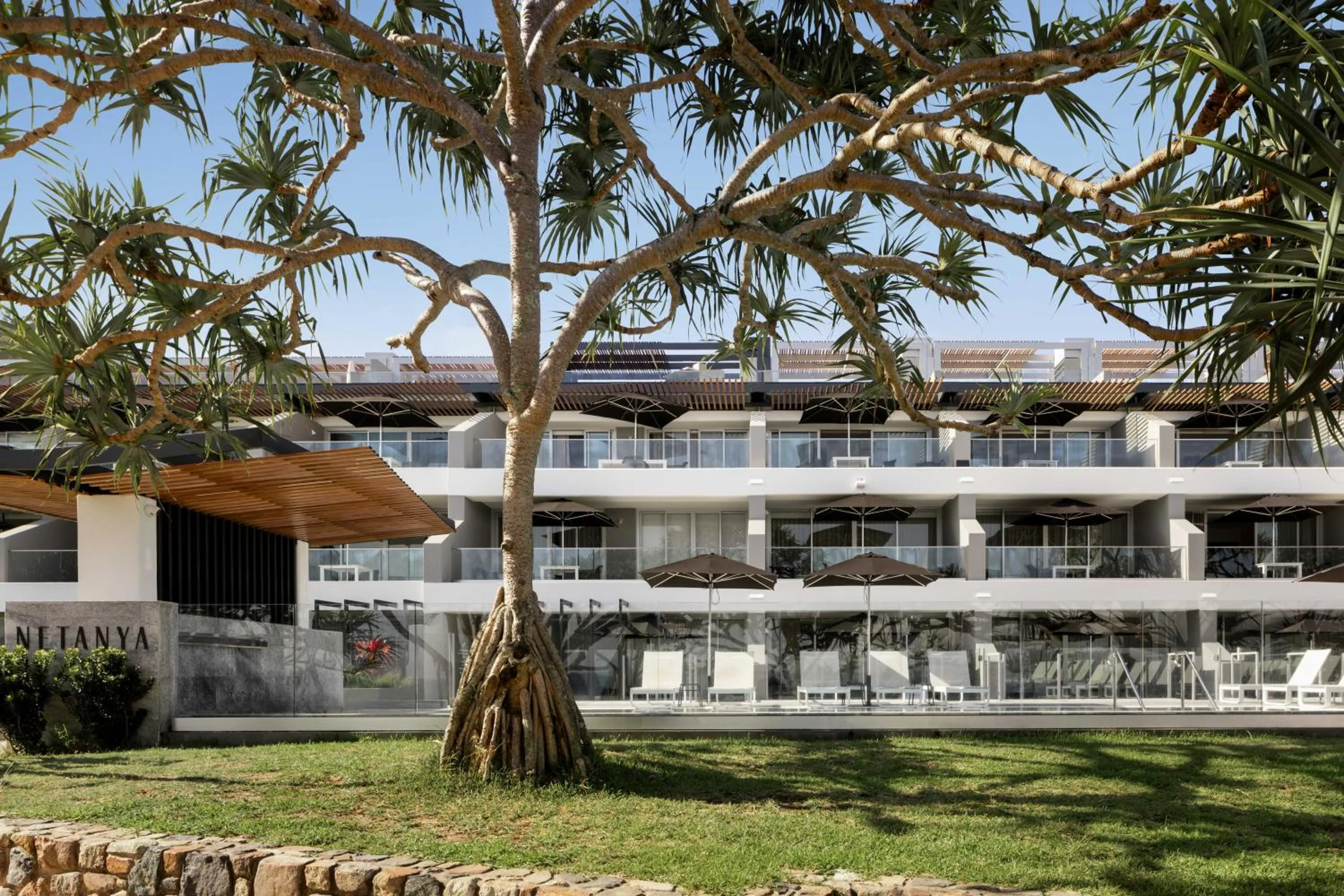 Property building in Netanya Noosa Beachfront Resort
