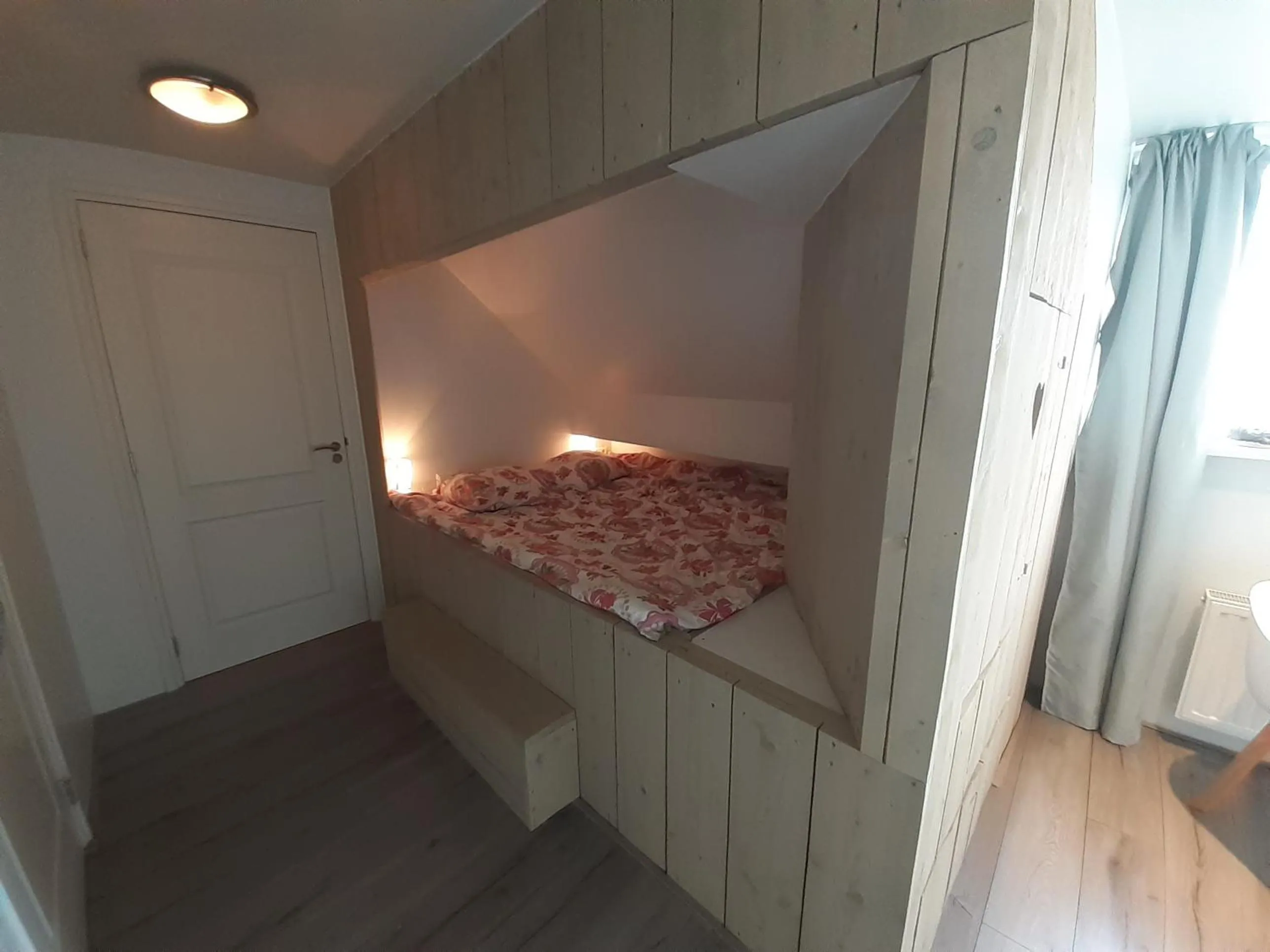 Bed in B&B De Kaagse Boer