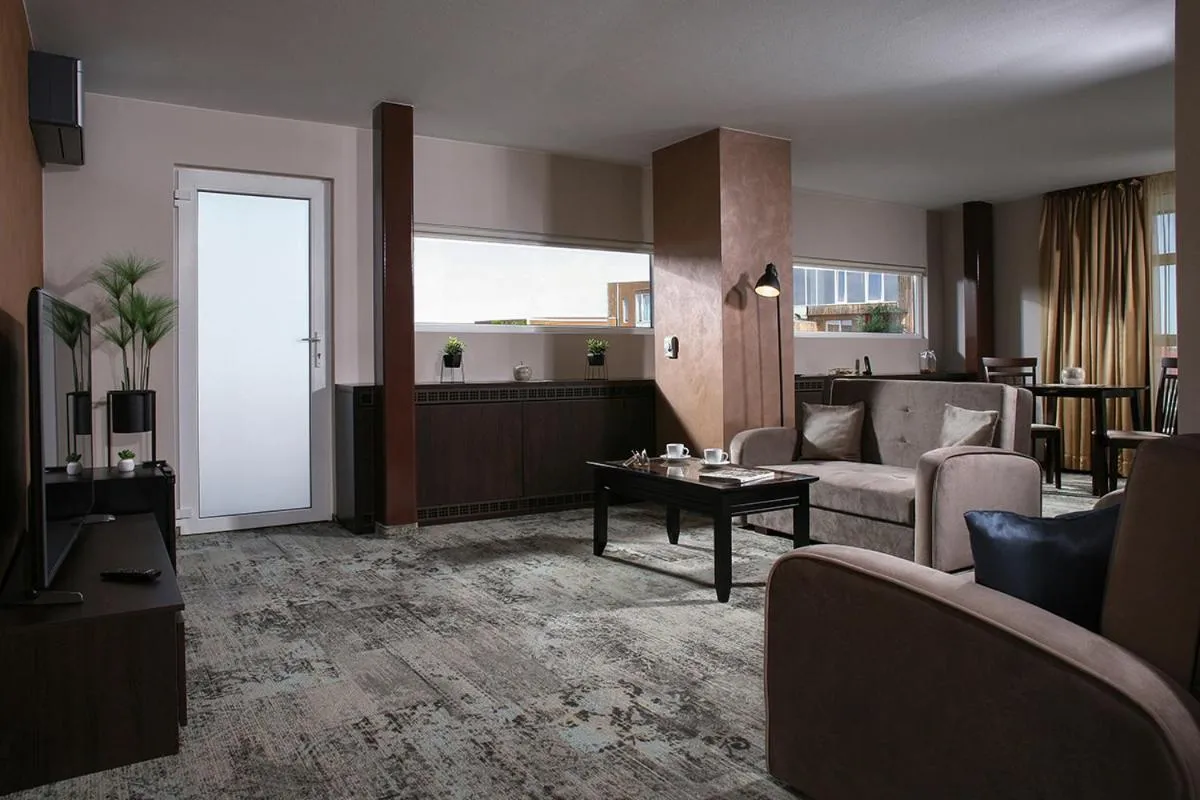 TV and multimedia in Reghina Blue Hotel