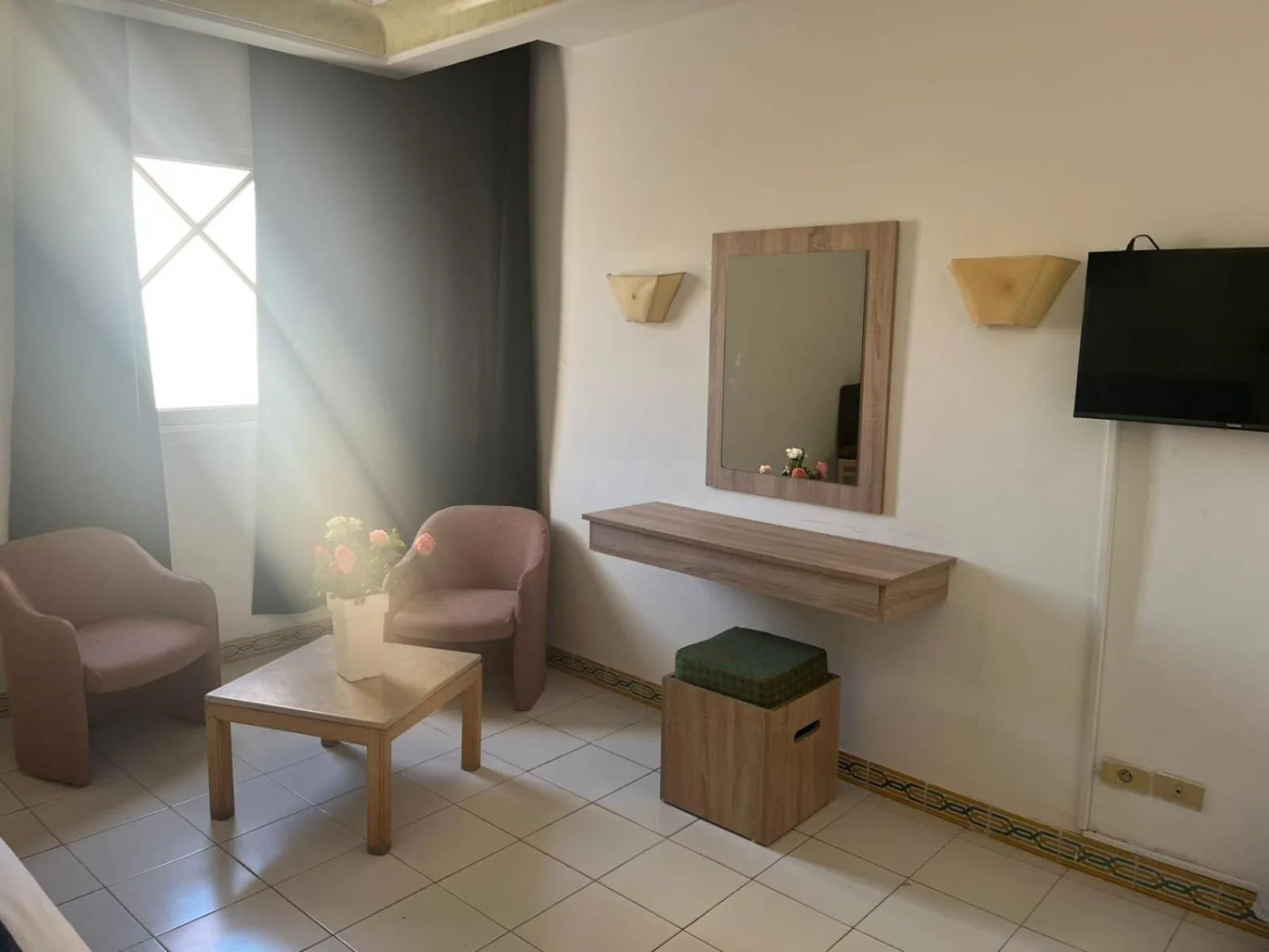 Seating area in Hotel Mezri