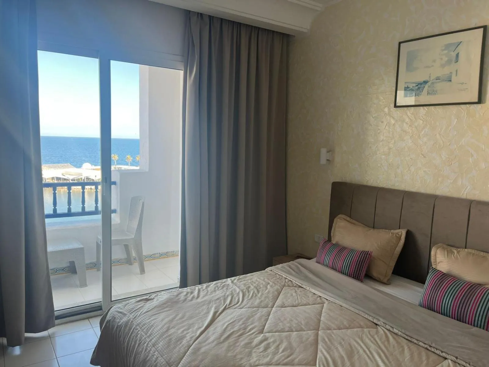 Photo of the whole room, Bed in Hotel Mezri