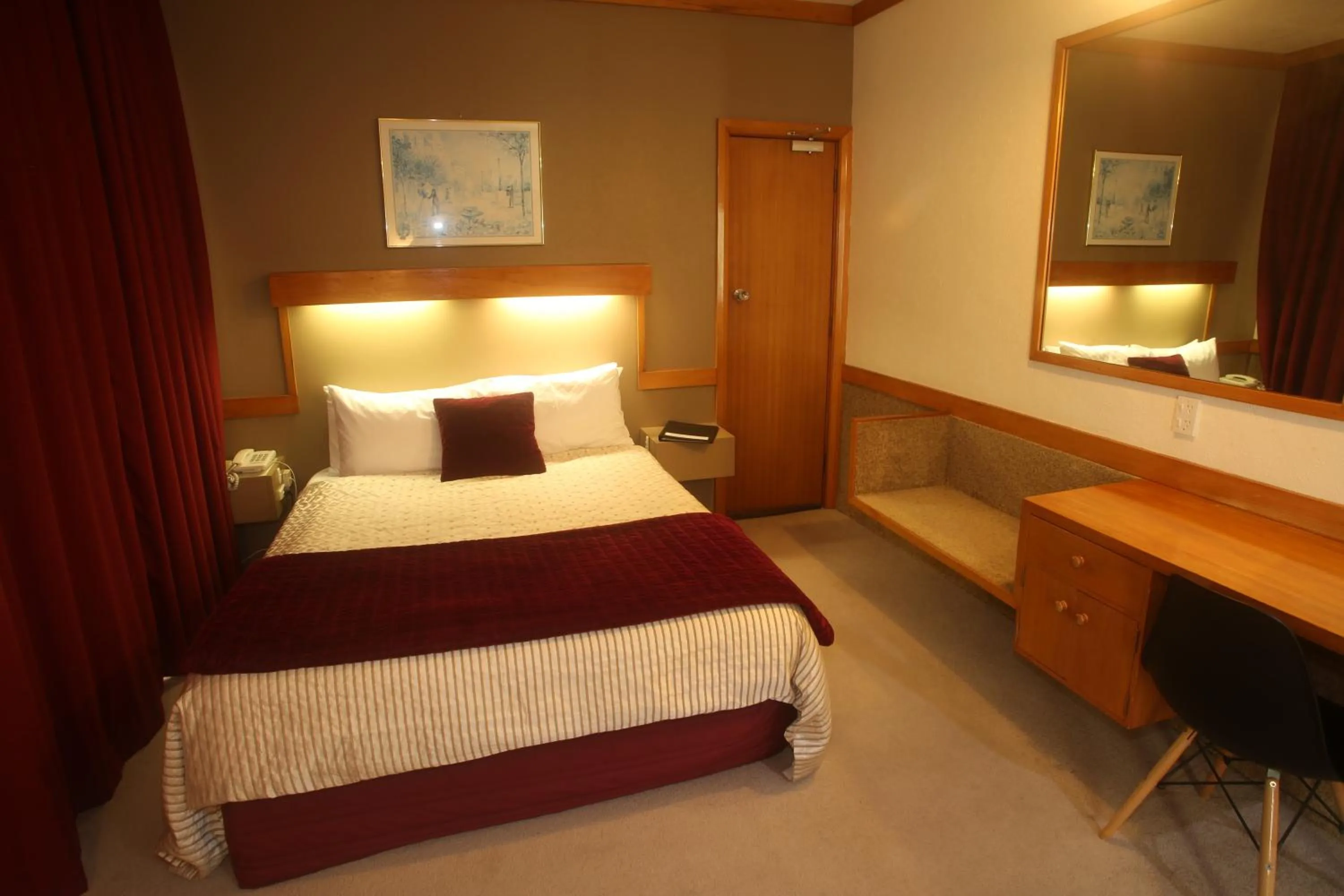 The Grand Hotel Wanganui