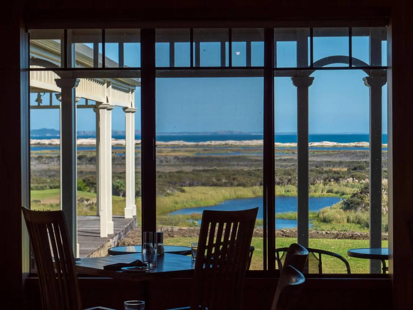 Restaurant/places to eat in Carrington Estate