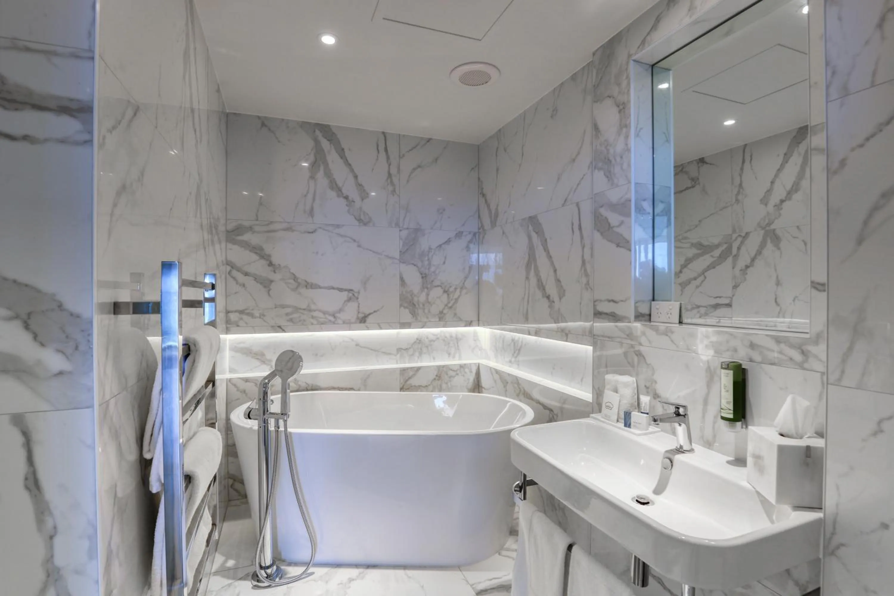 Bathroom in Marsden Suites Nautilus Orewa