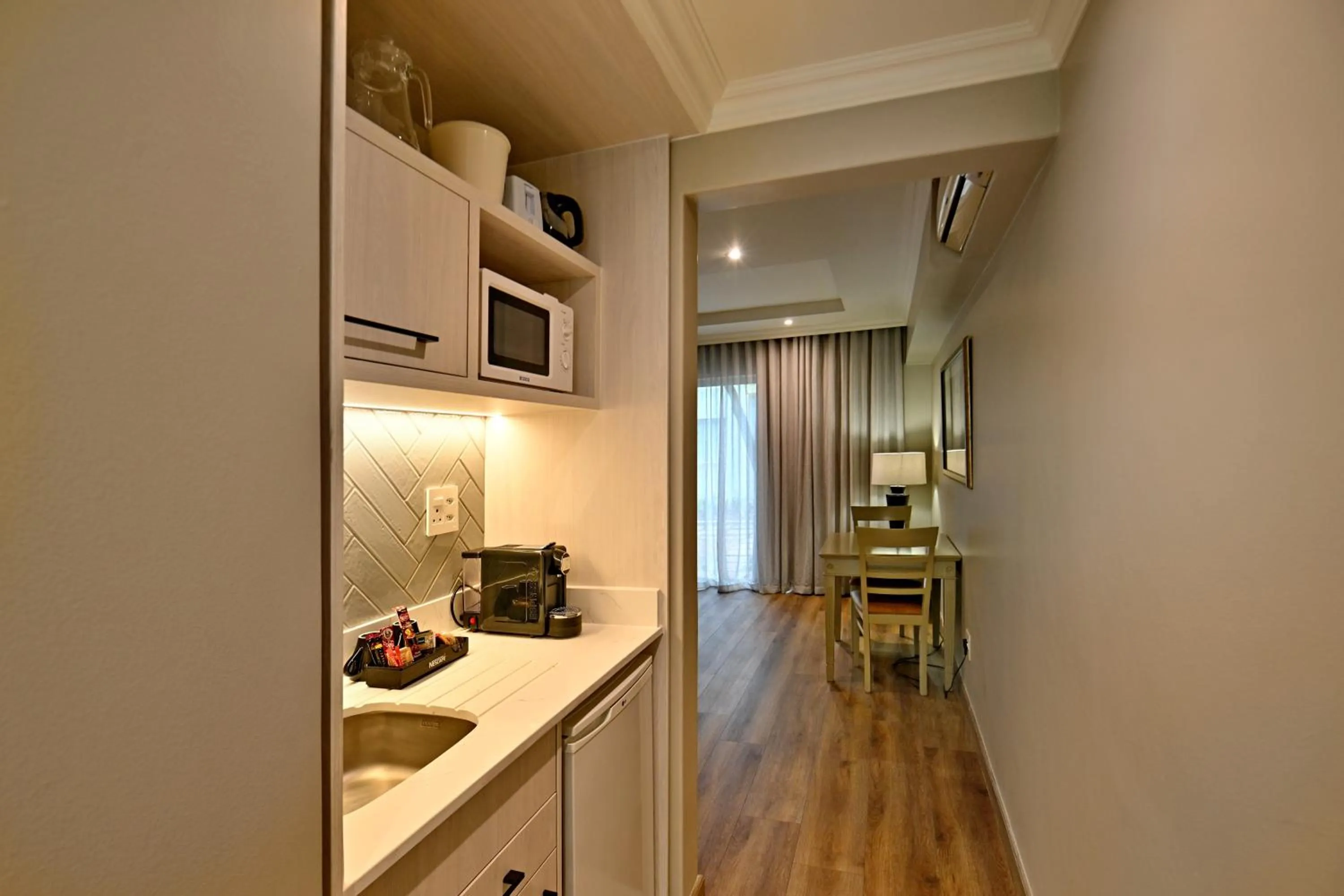 Courtyard Hotel Sandton