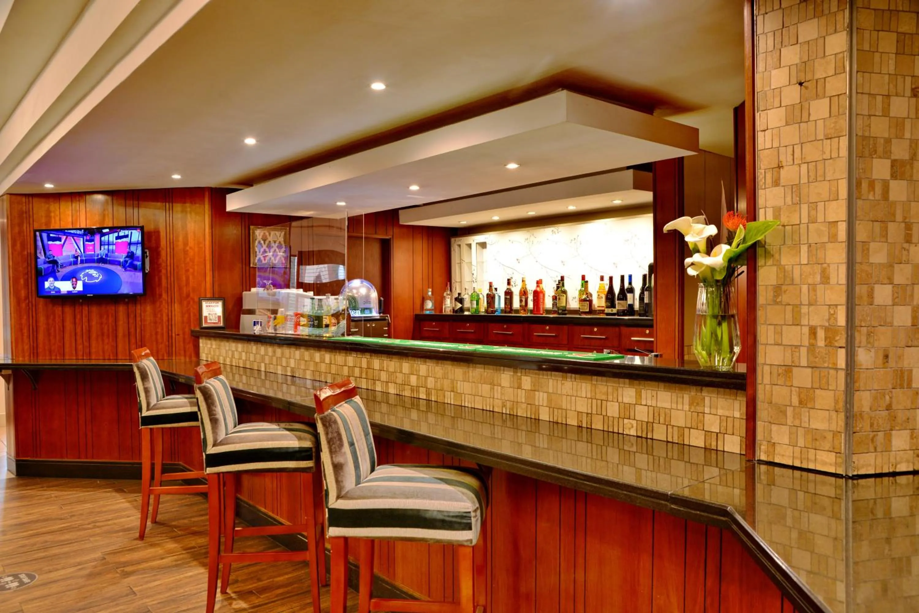 Lounge or bar in City Lodge Hotel Bloemfontein