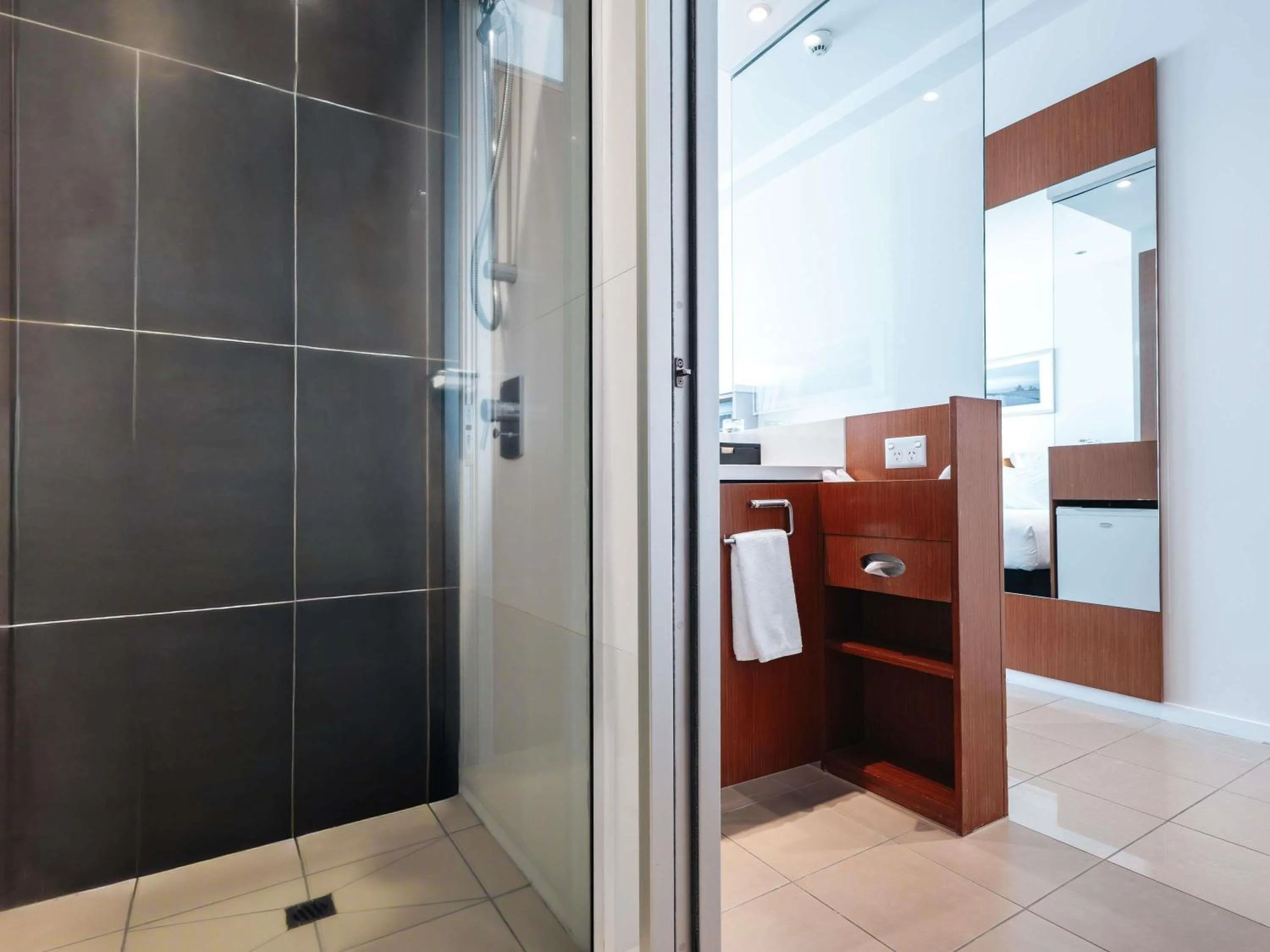 Bedroom in Novotel Christchurch Cathedral Square