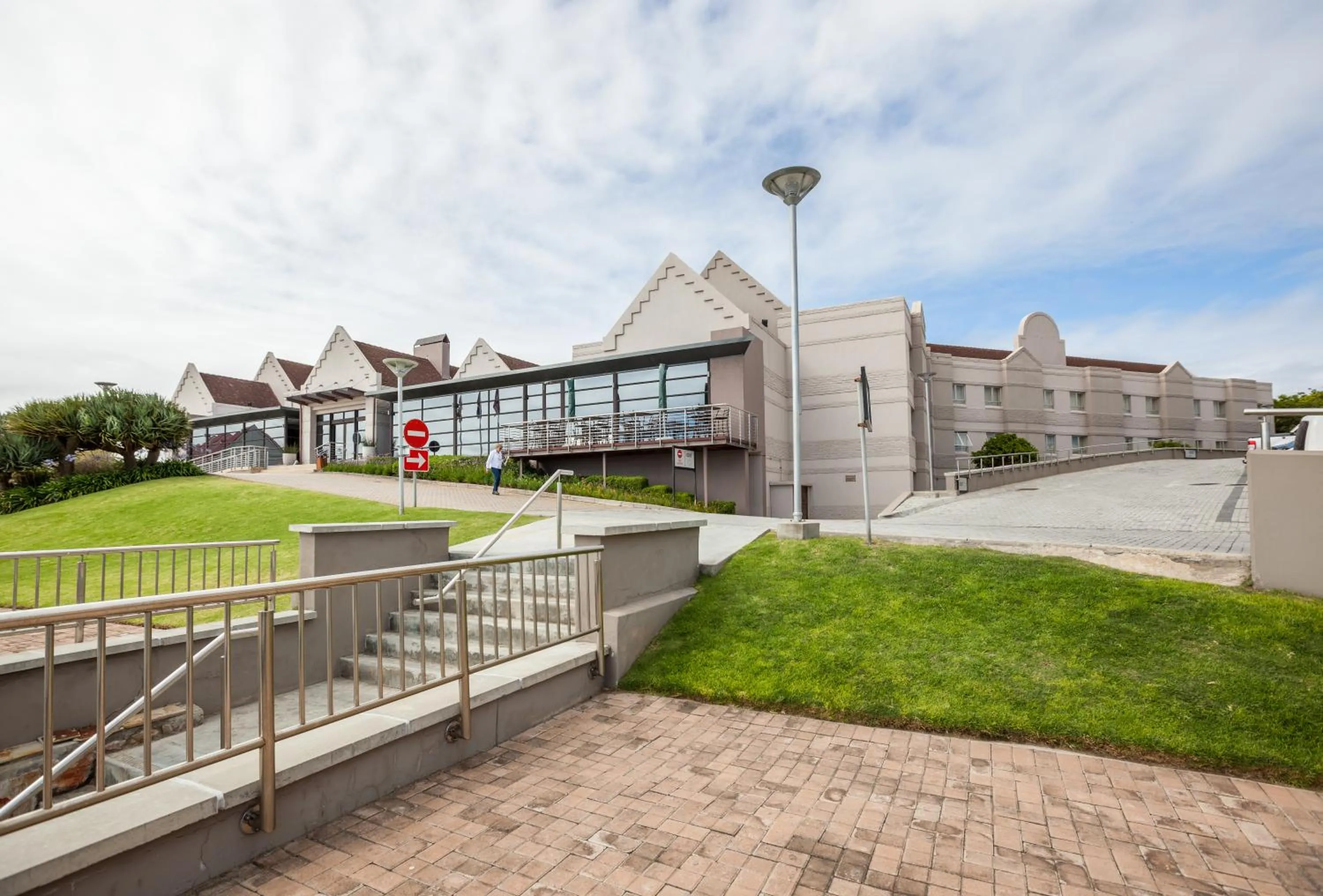 Property building in City Lodge Hotel Gqeberha