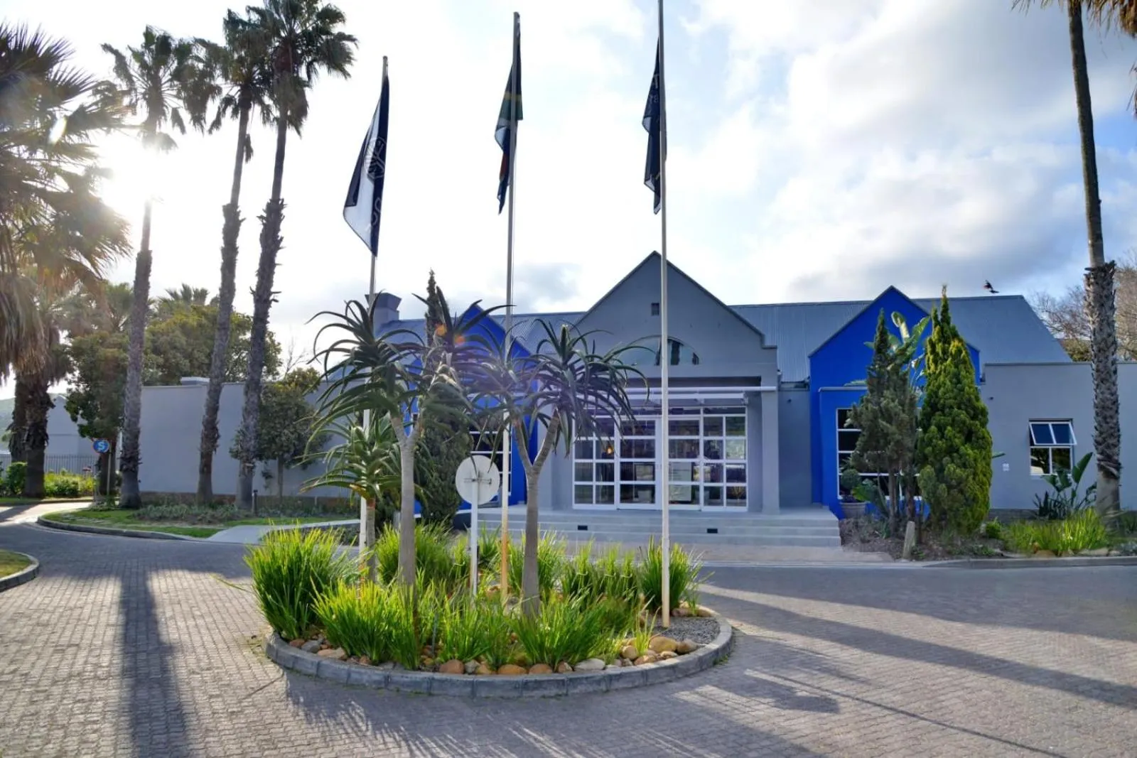 Property building in Town Lodge Bellville