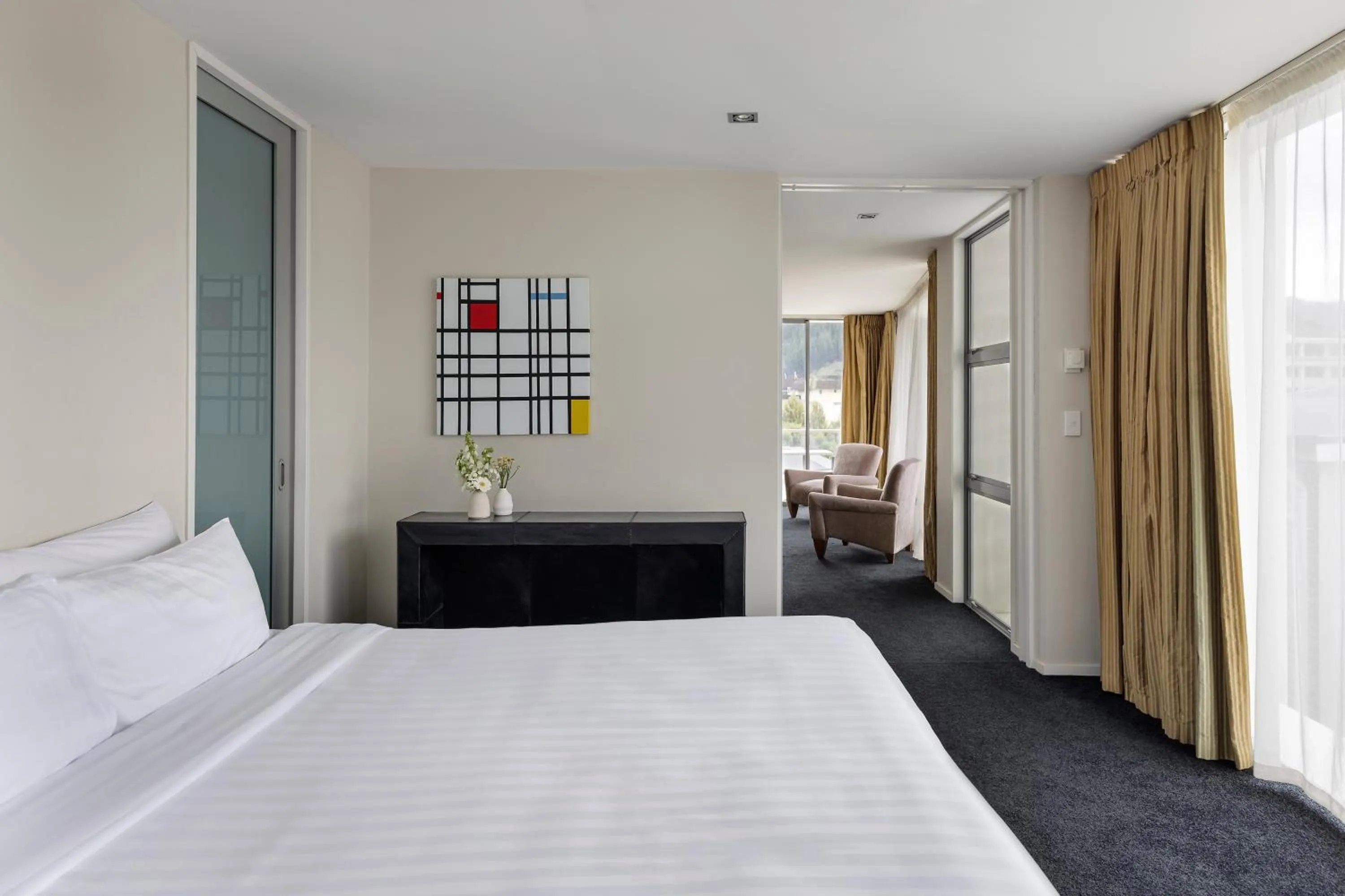 Bedroom, Bed in Edit Picton