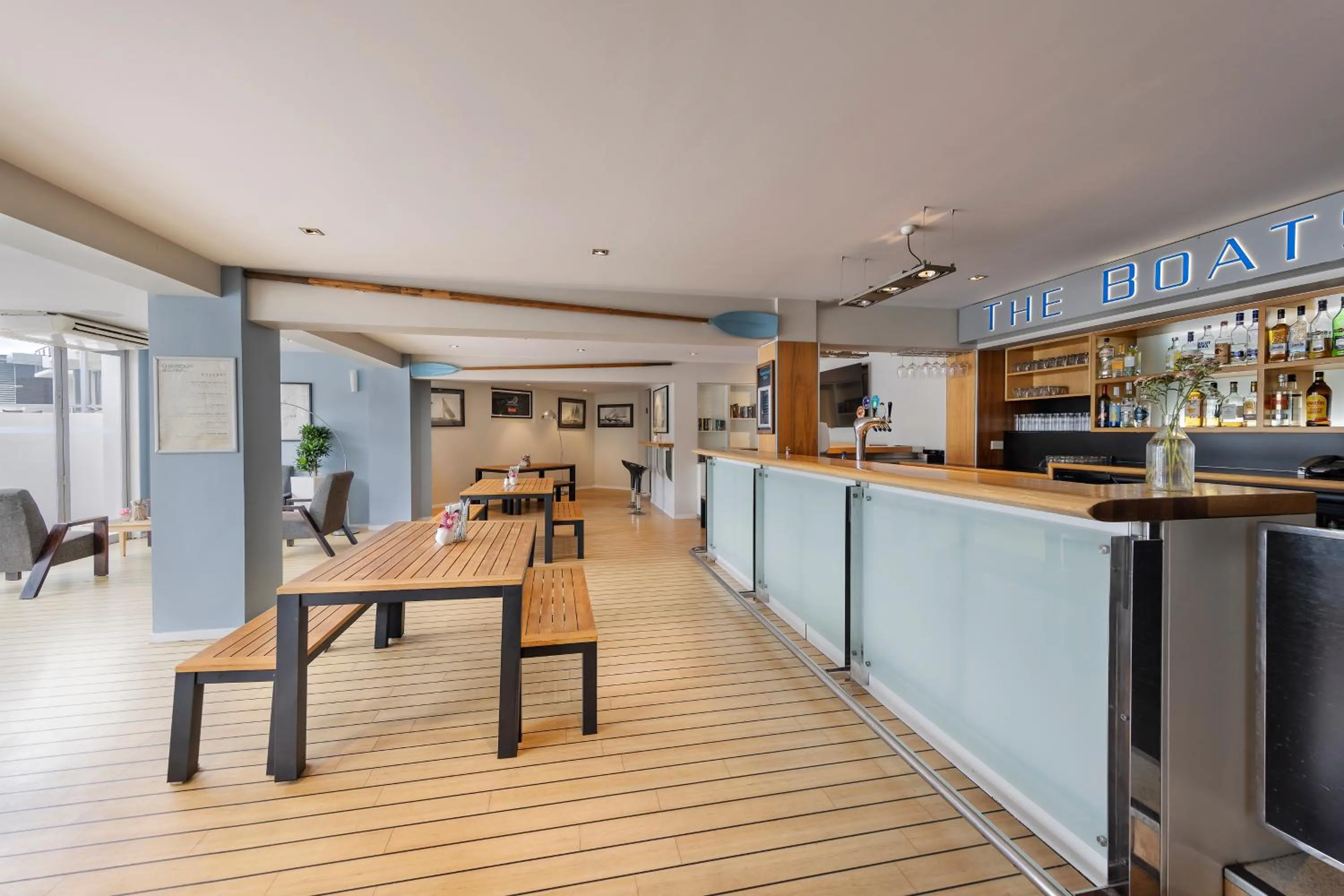 Restaurant/places to eat in Edit Picton