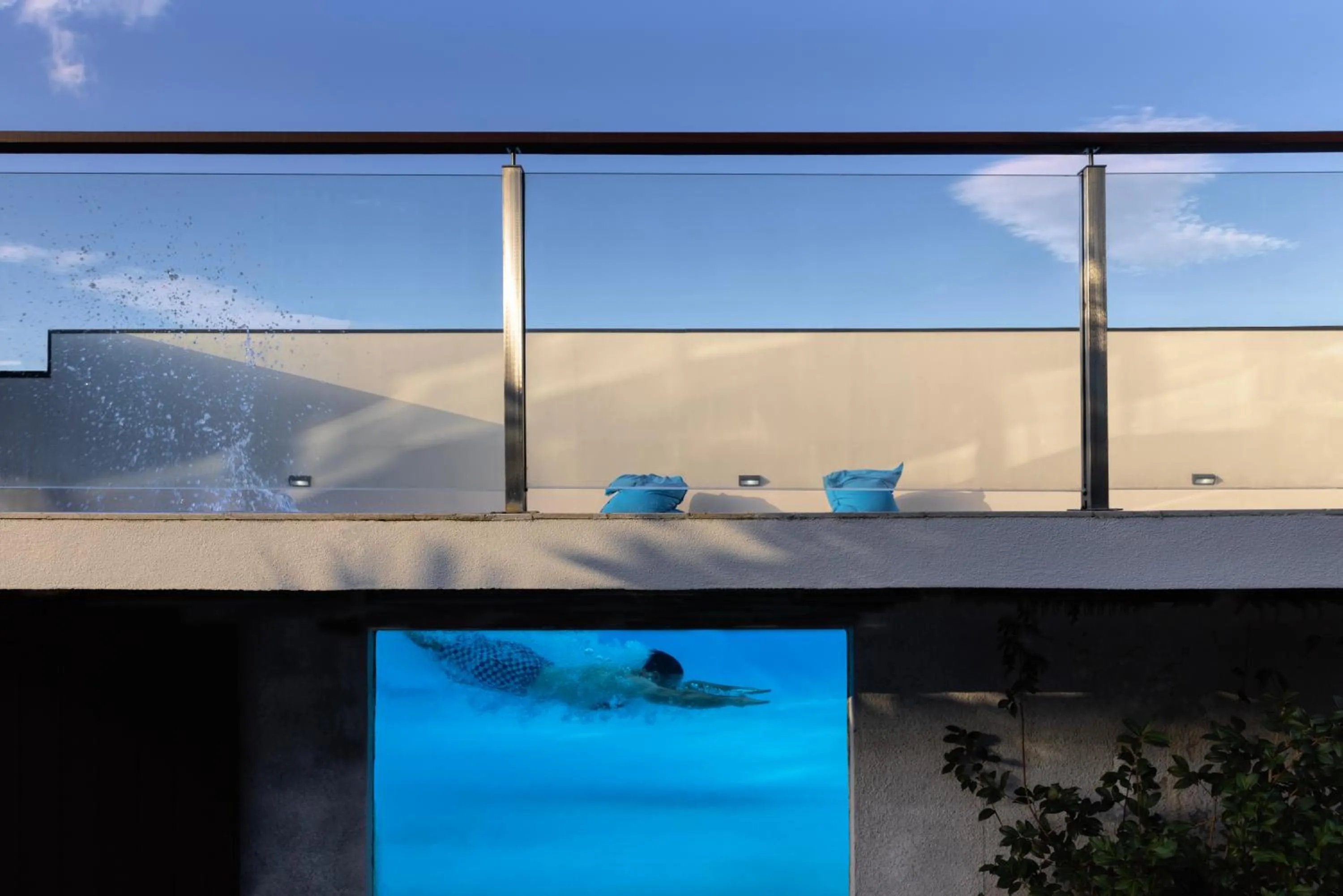 Swimming pool in Edit Picton