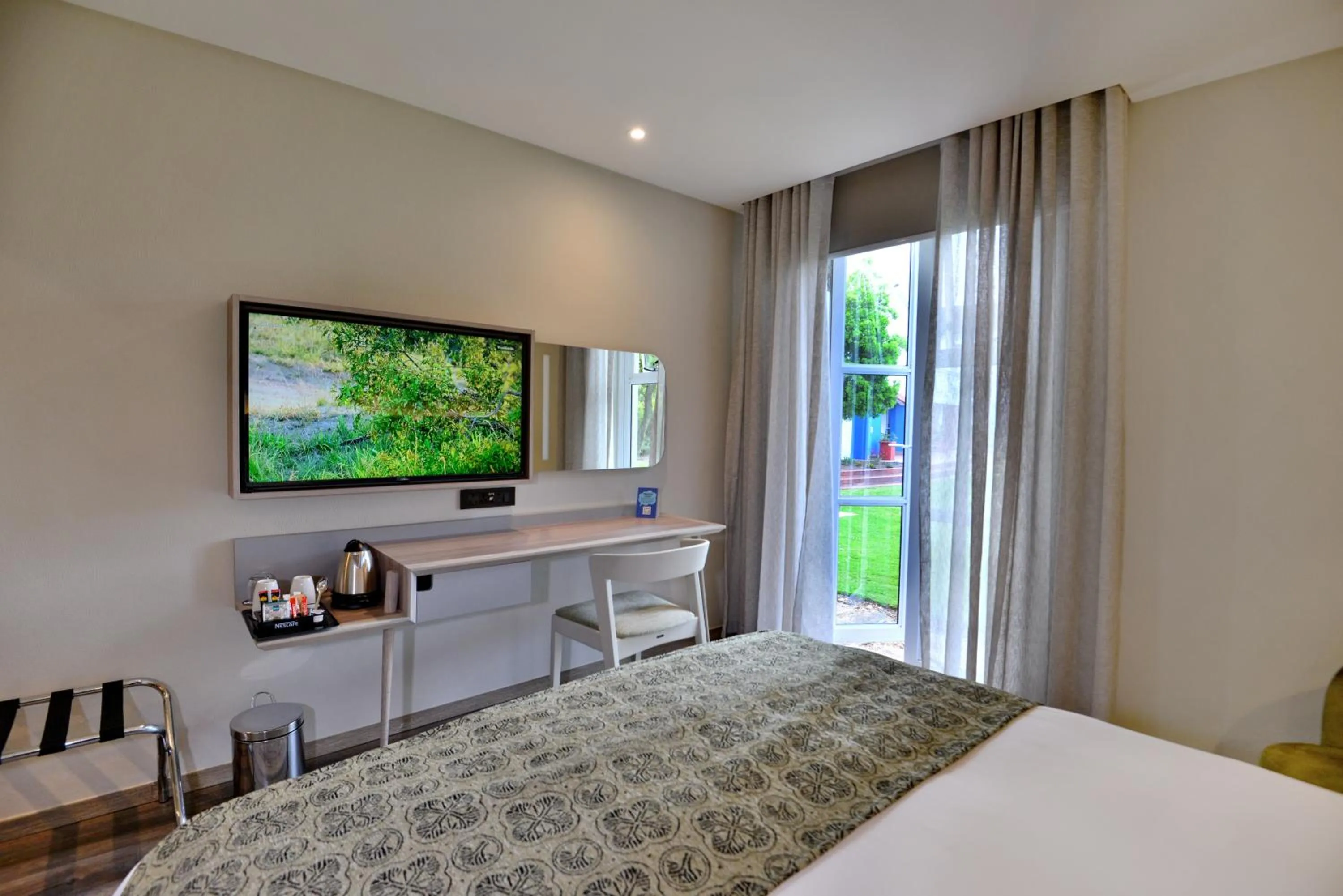 Bed in Town Lodge George