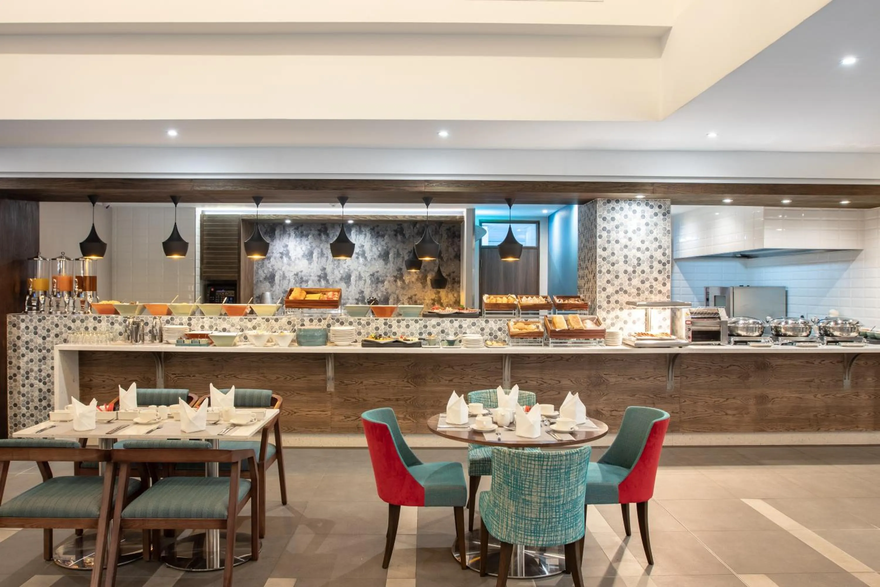 Restaurant/places to eat in Town Lodge Johannesburg Airport