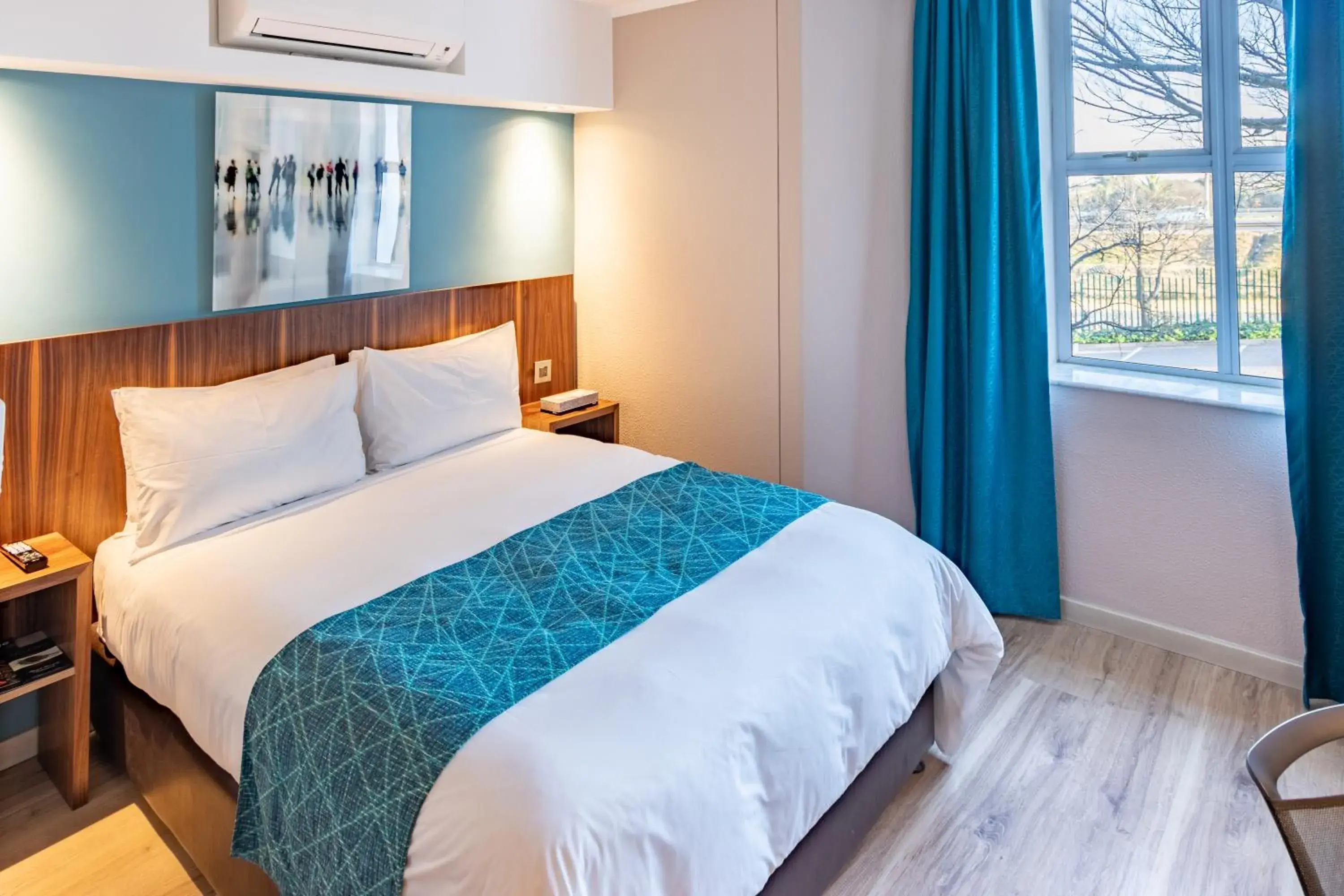 Double Room - Non-Smoking in Town Lodge Johannesburg Airport Double Room - Non-Smoking in Town Lodge Johannesburg Airport