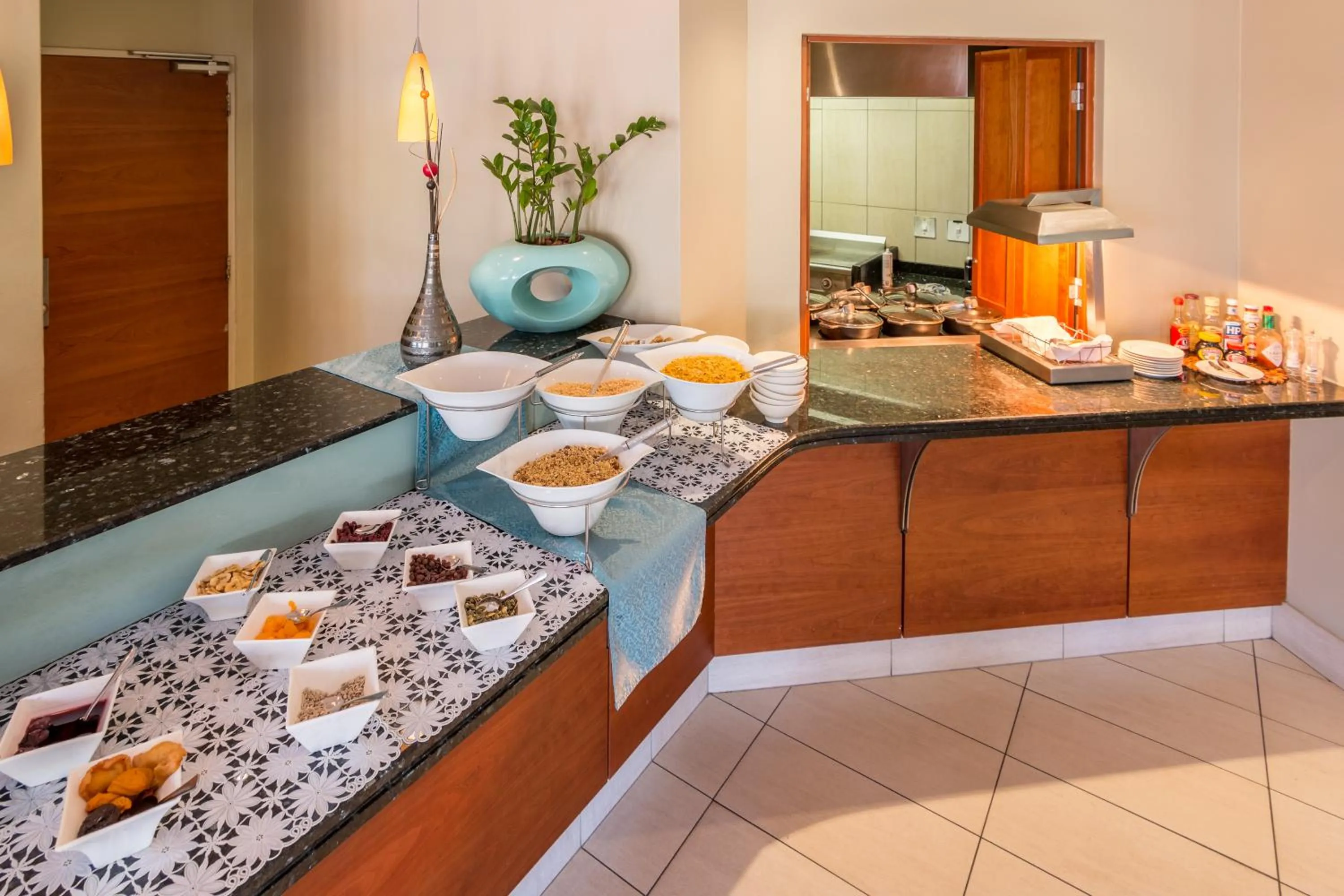 Coffee/tea facilities in Town Lodge Roodepoort